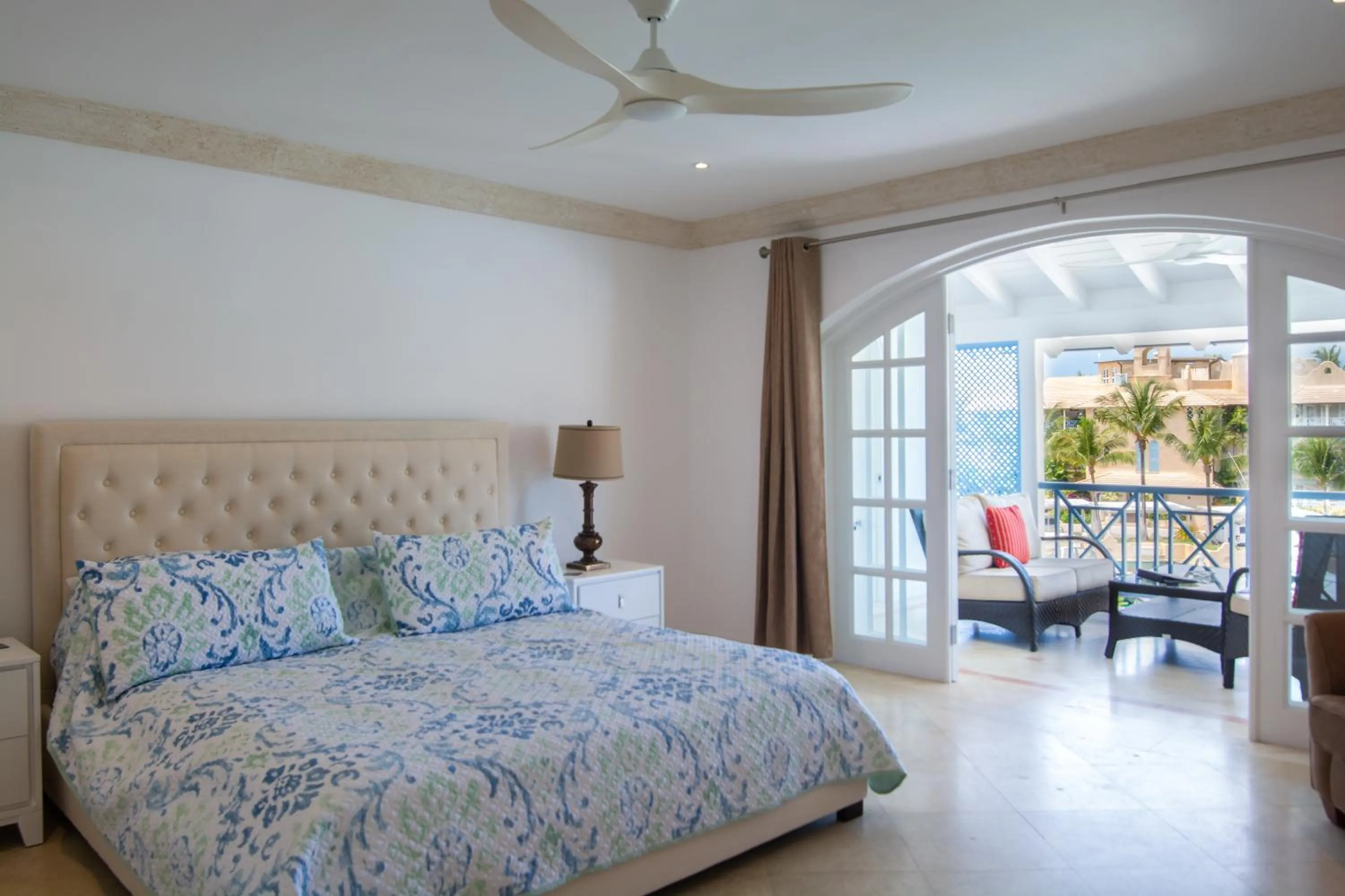 Bedroom, Bed in Port St. Charles