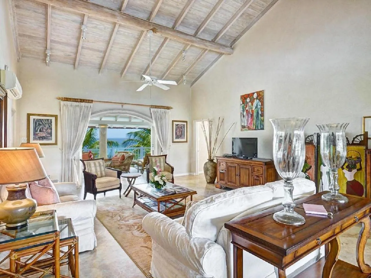 Living room in Port St. Charles