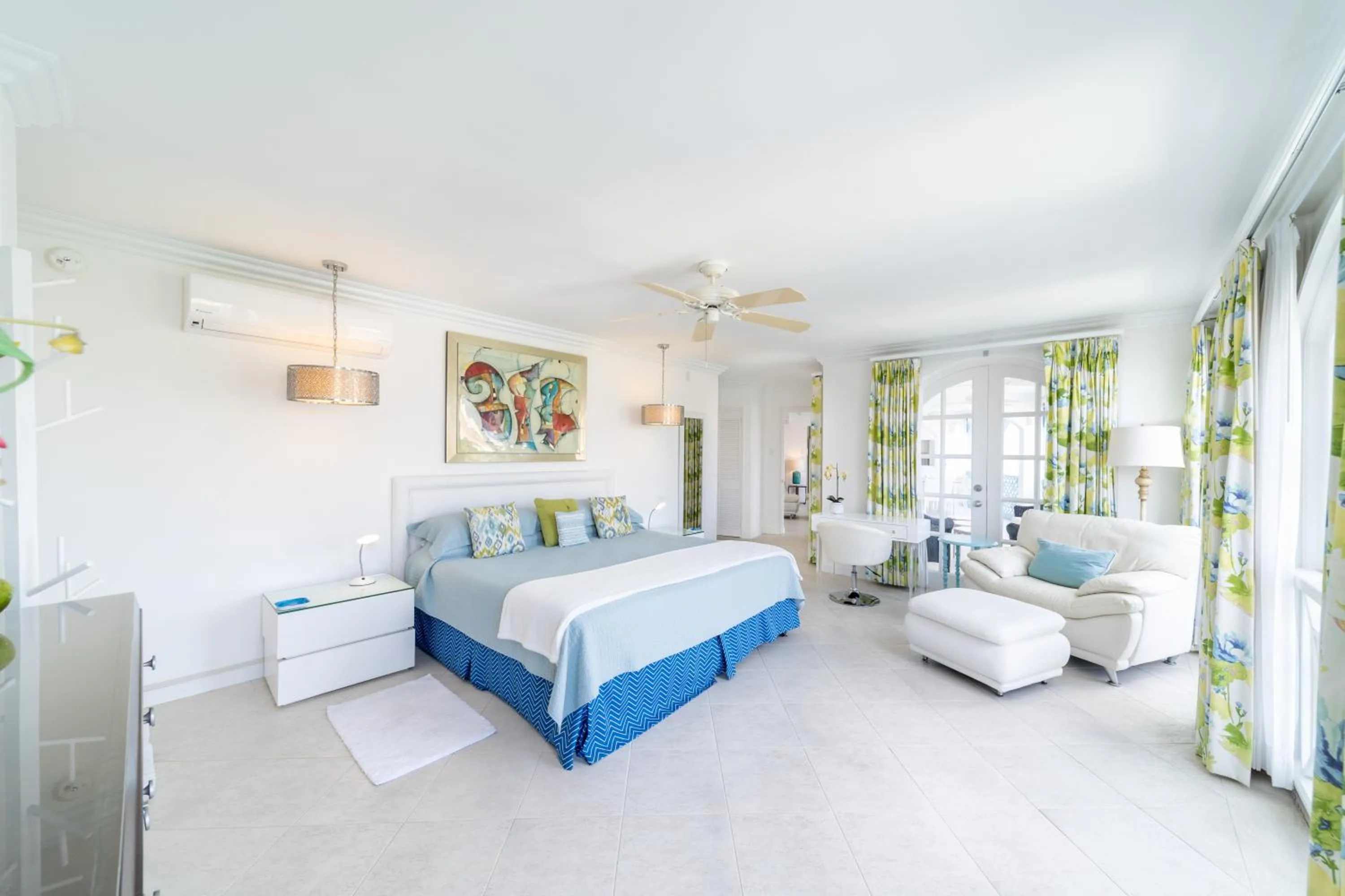 Bedroom, Bed in Port St. Charles