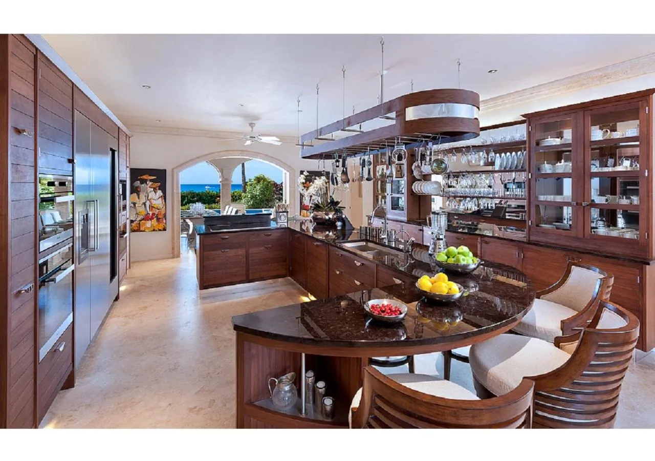 Dining area in Port St. Charles