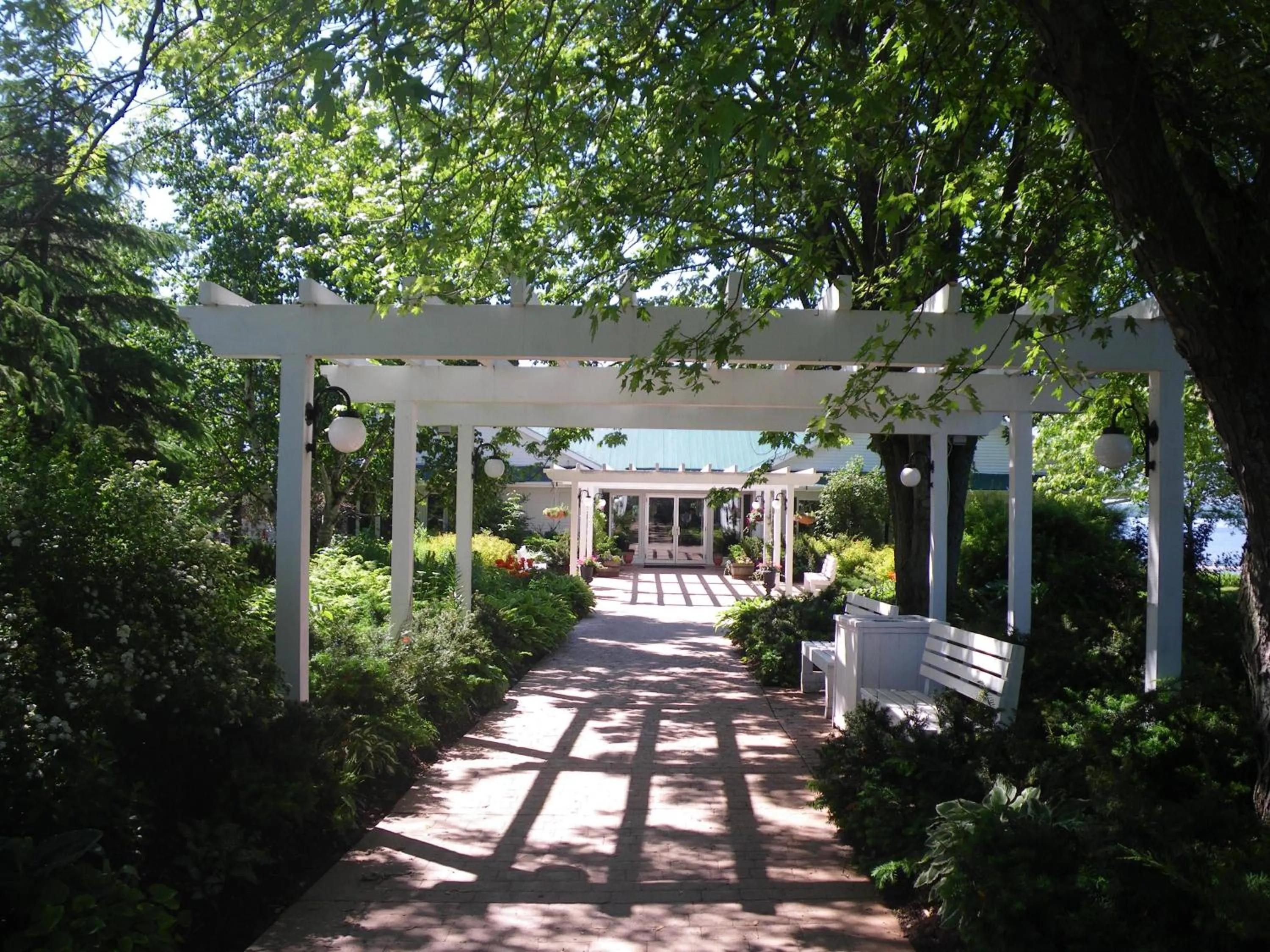 Business facilities in Elmhirst's Resort