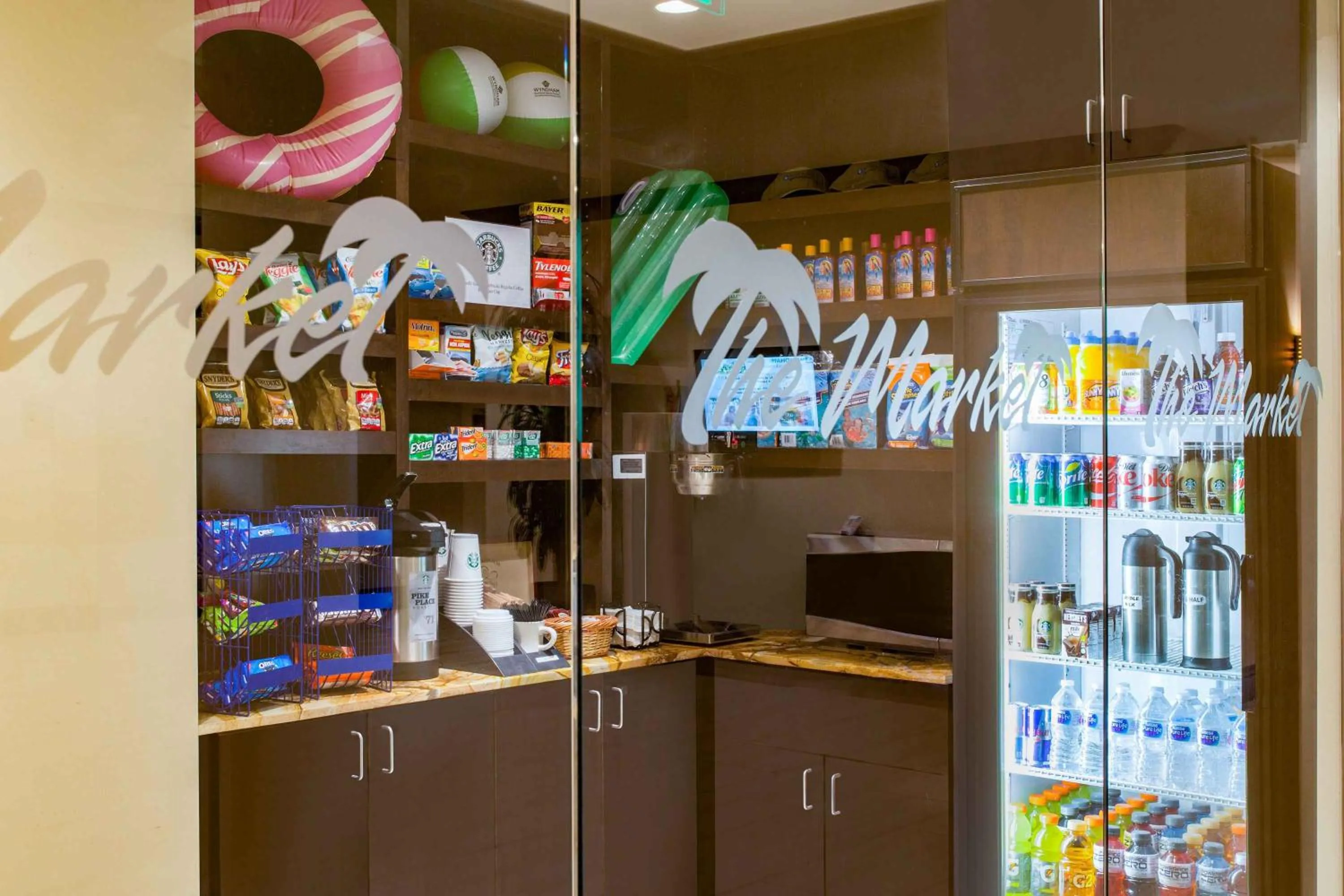 Restaurant/places to eat in Wyndham Deerfield Beach Resort