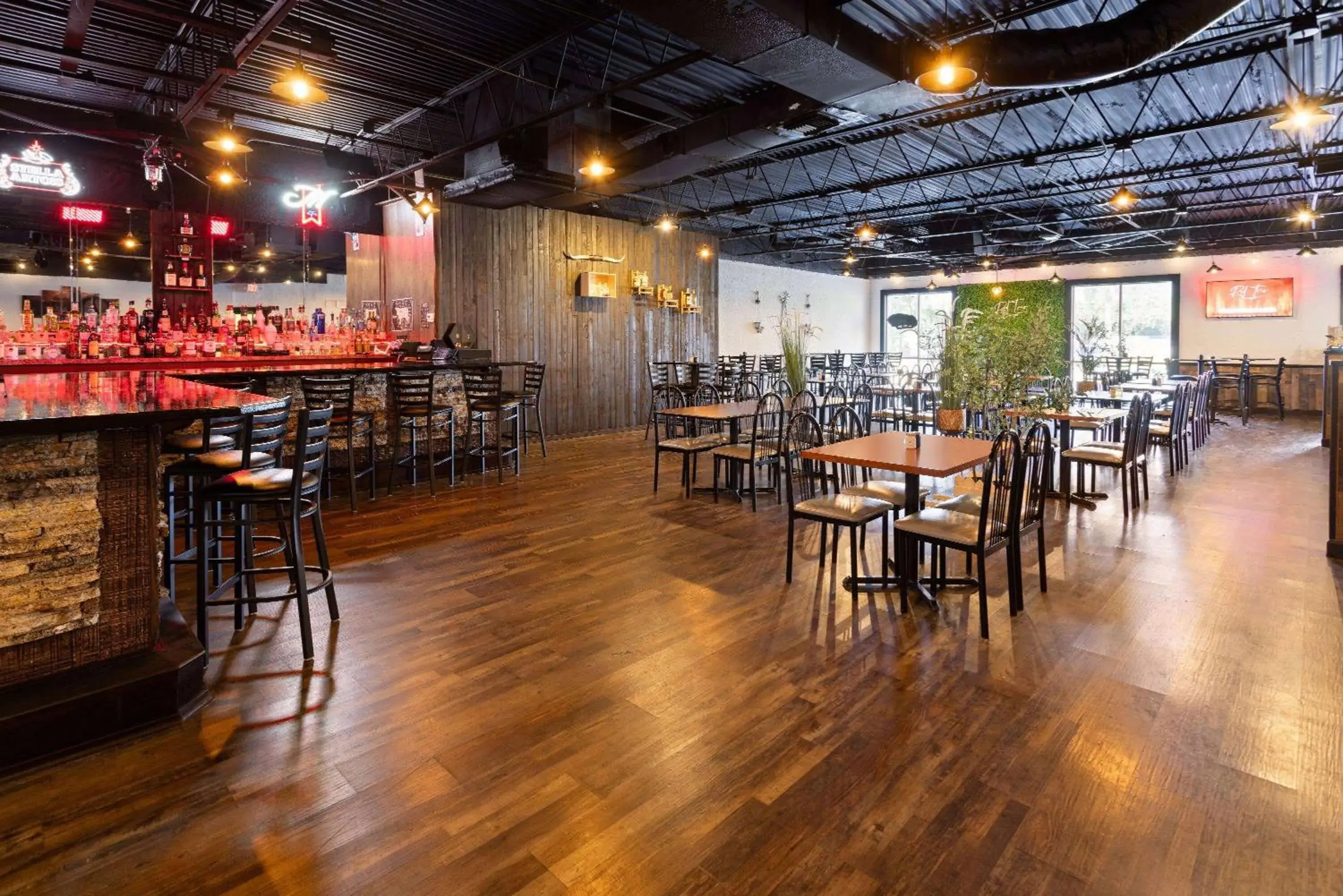 Restaurant/places to eat in Days Inn & Suites by Wyndham Fort Pierce Midtown Restaurant/places to eat in Days Inn & Suites by Wyndham Fort Pierce Midtown