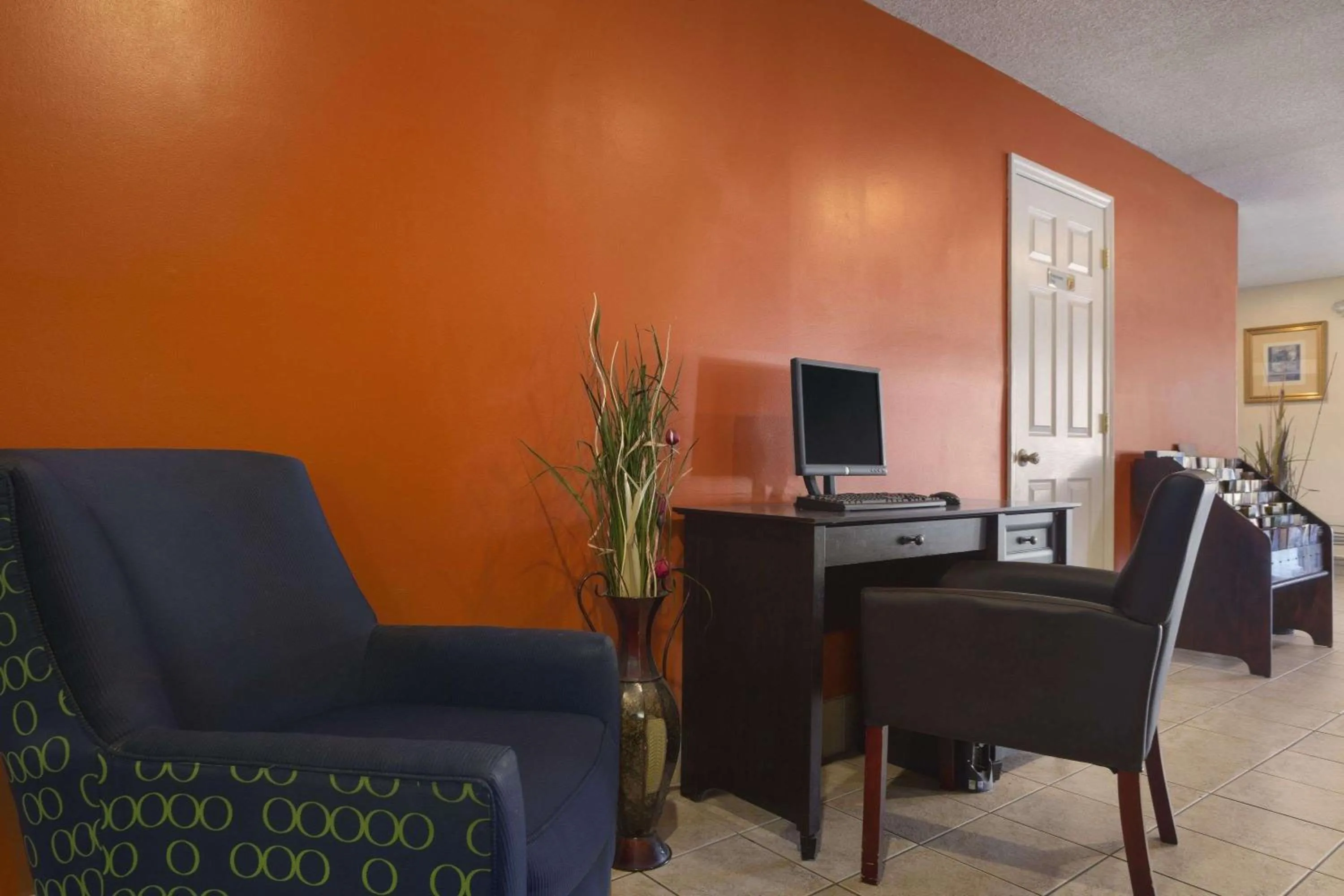 Lobby or reception in Super 8 by Wyndham Prestonsburg