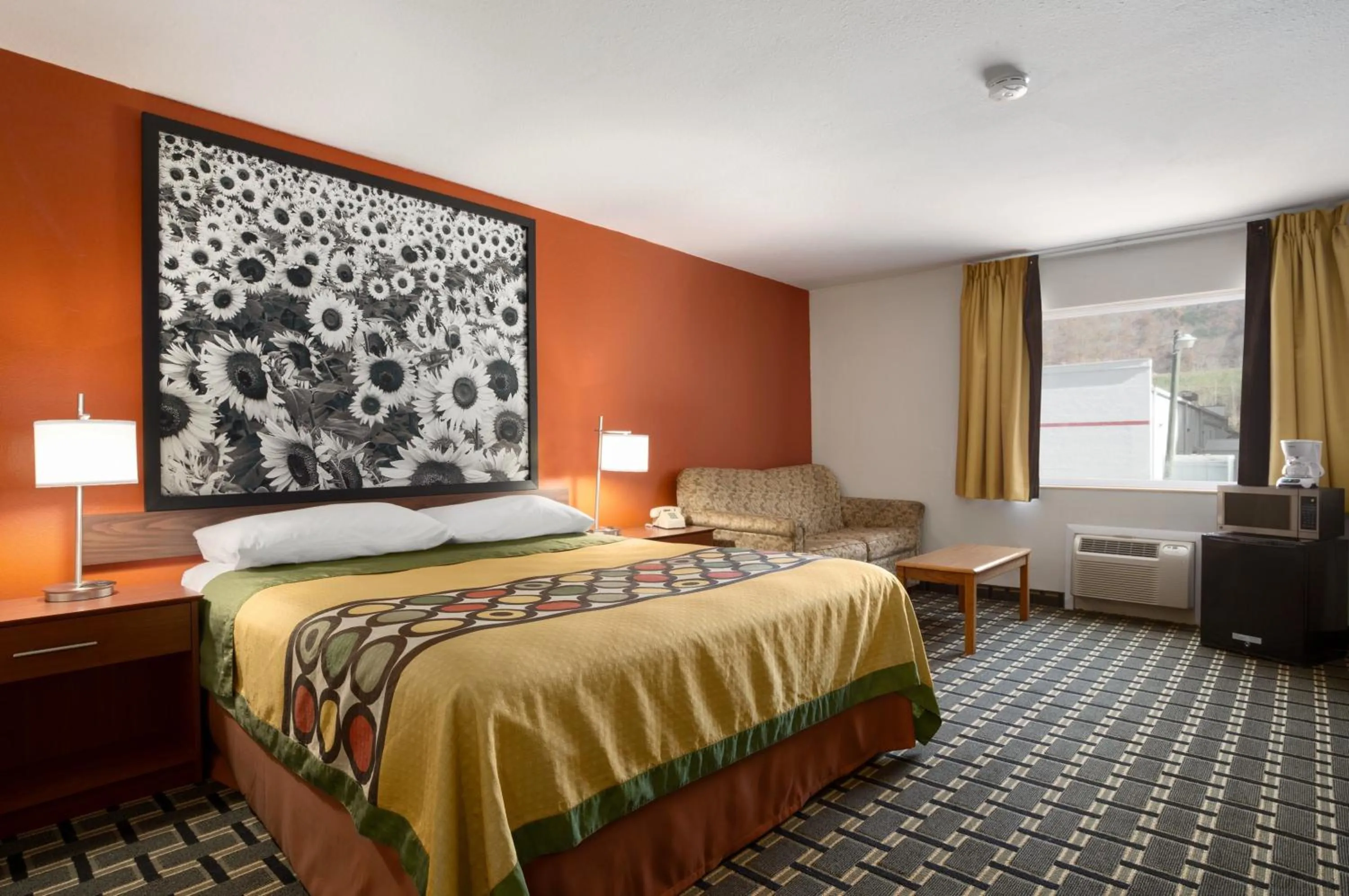 Bed in Super 8 by Wyndham Prestonsburg