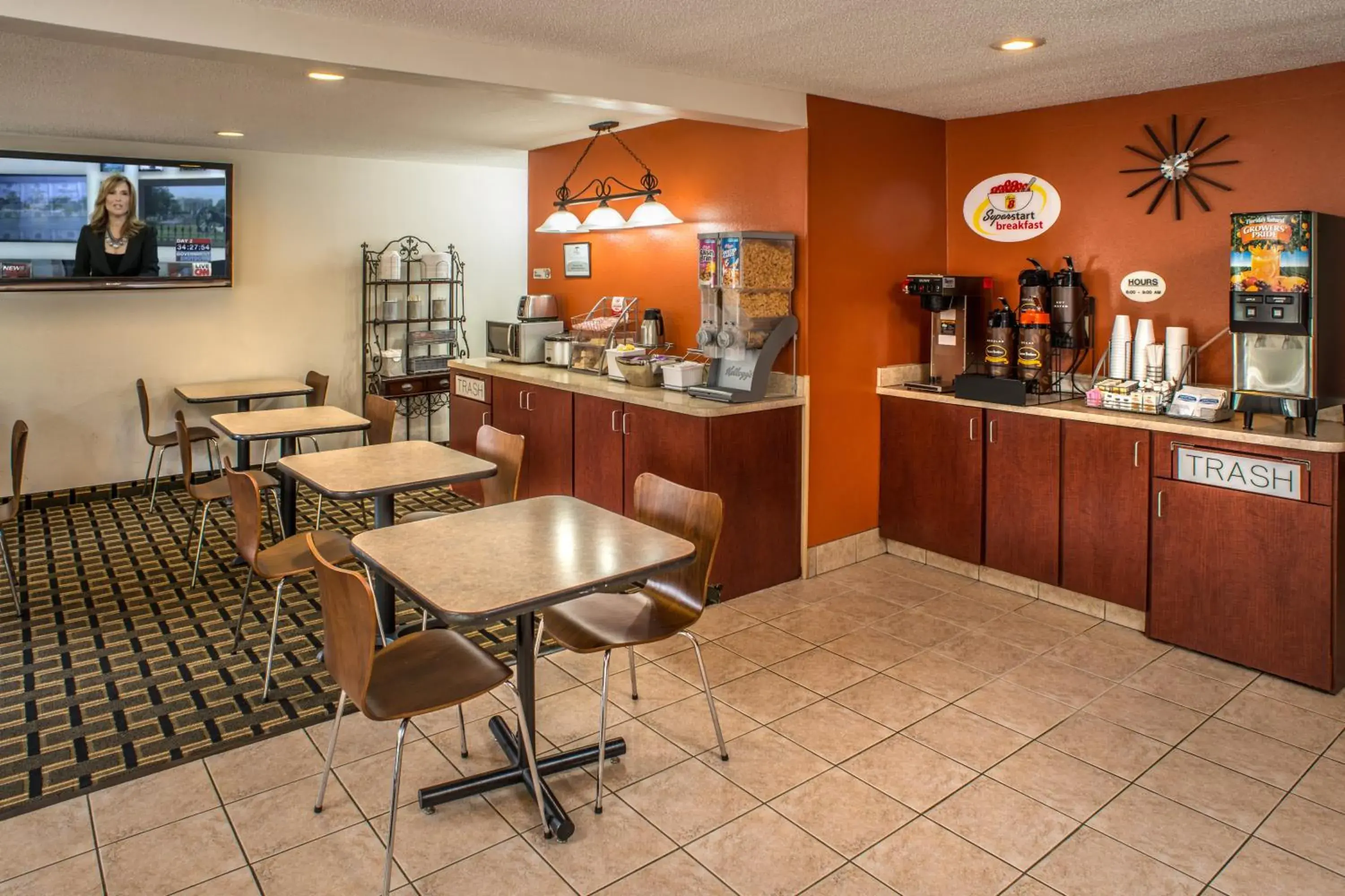 Restaurant/places to eat in Super 8 by Wyndham Prestonsburg Restaurant/places to eat in Super 8 by Wyndham Prestonsburg