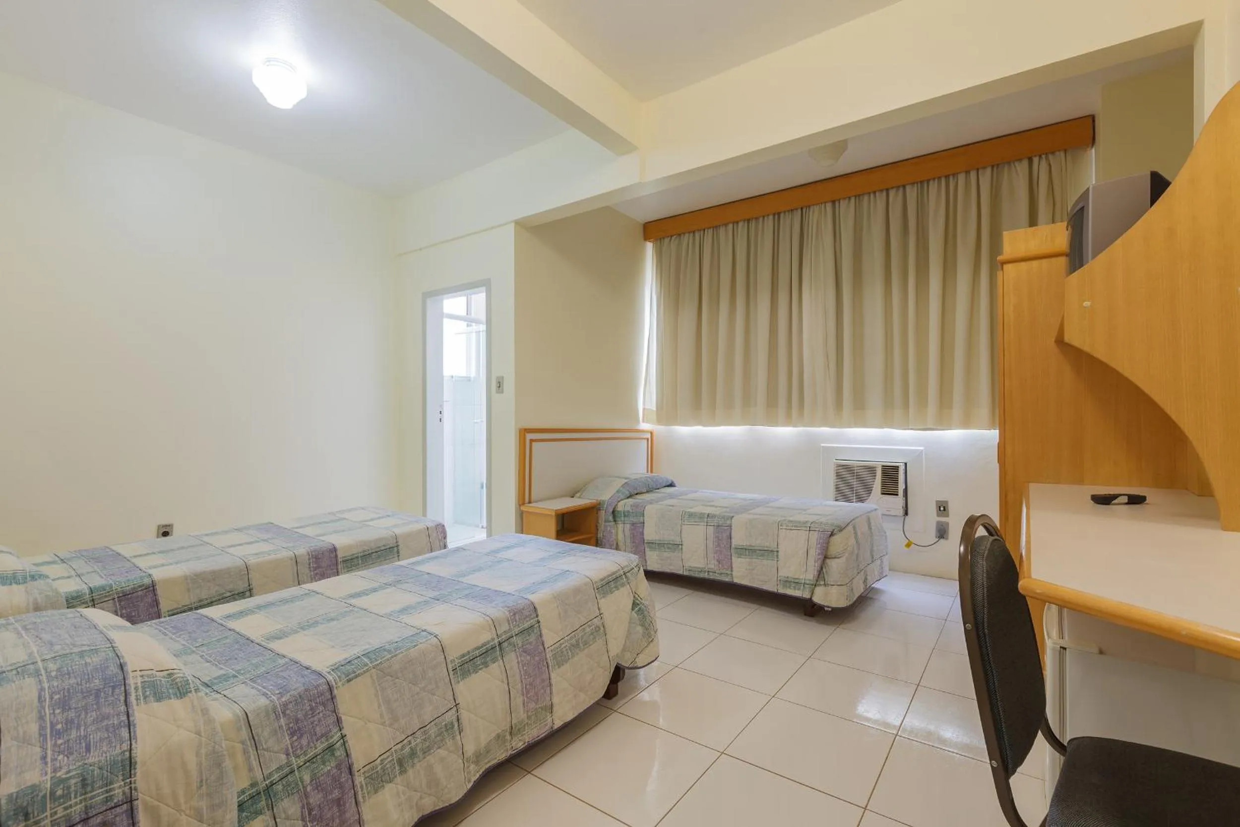 Bed in Tri Hotel Florianópolis