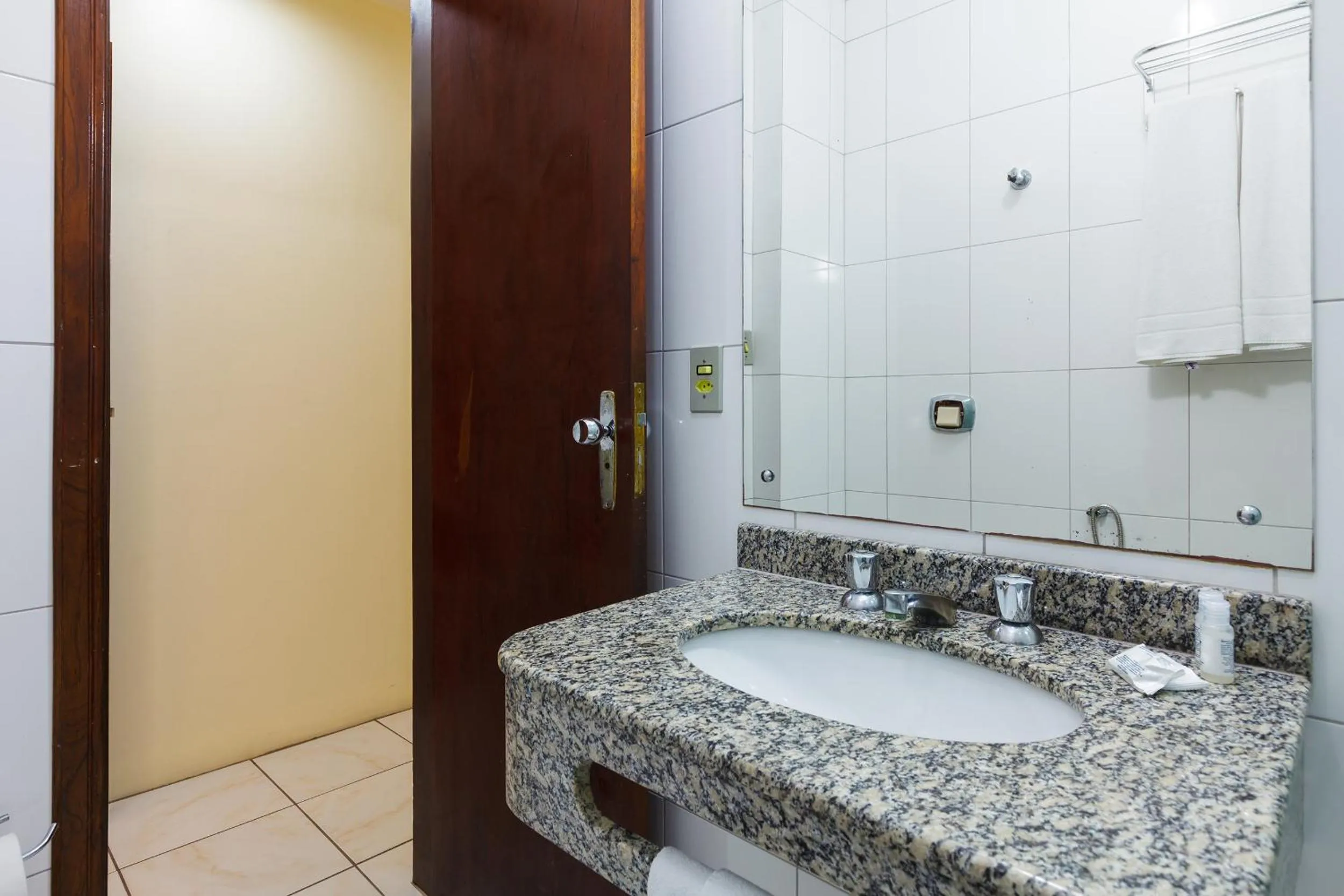 Bathroom in Tri Hotel Florianópolis