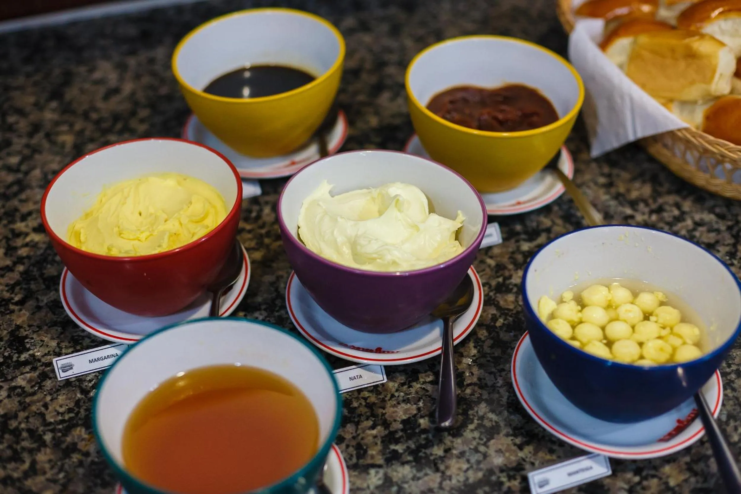 Buffet breakfast in Tri Hotel Florianópolis