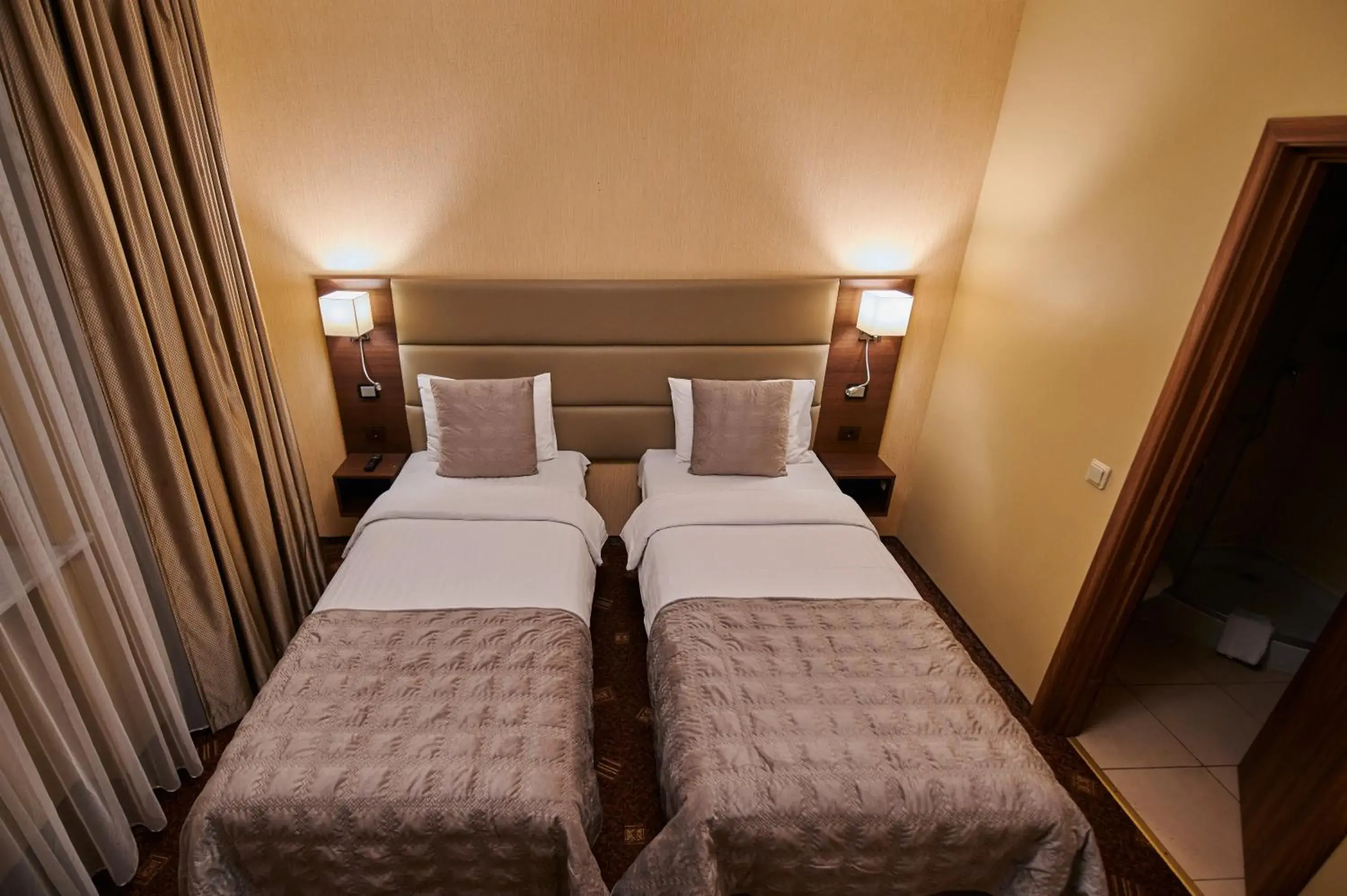 Standard Twin Room in Olympus Hotel Standard Twin Room in Olympus Hotel