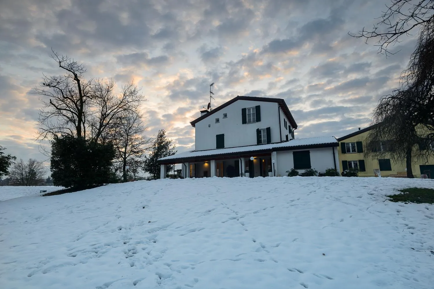 Patio in Room&Breakfast Villa Angela