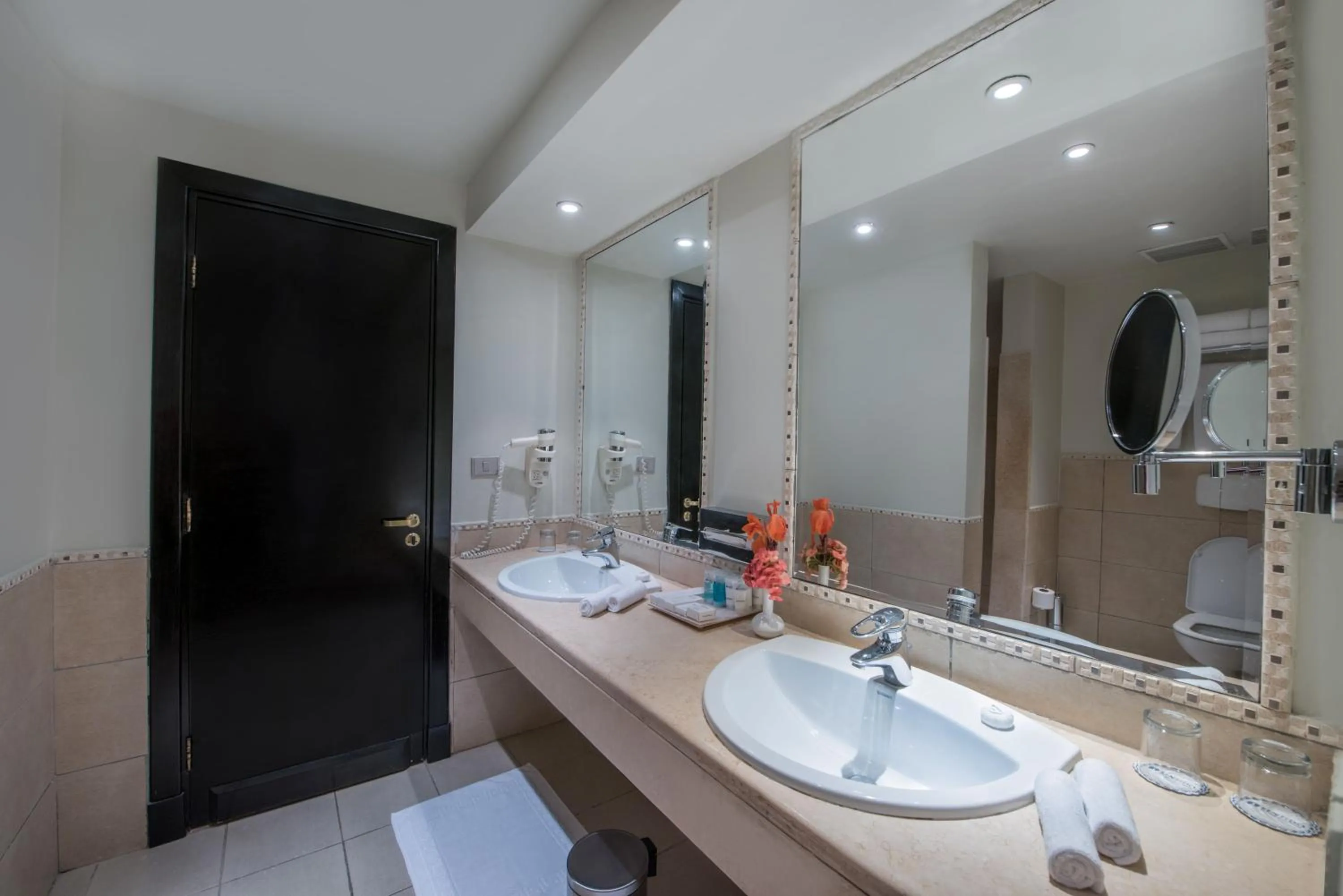 Shower in Sentido Reef Oasis Aqua Park Resort