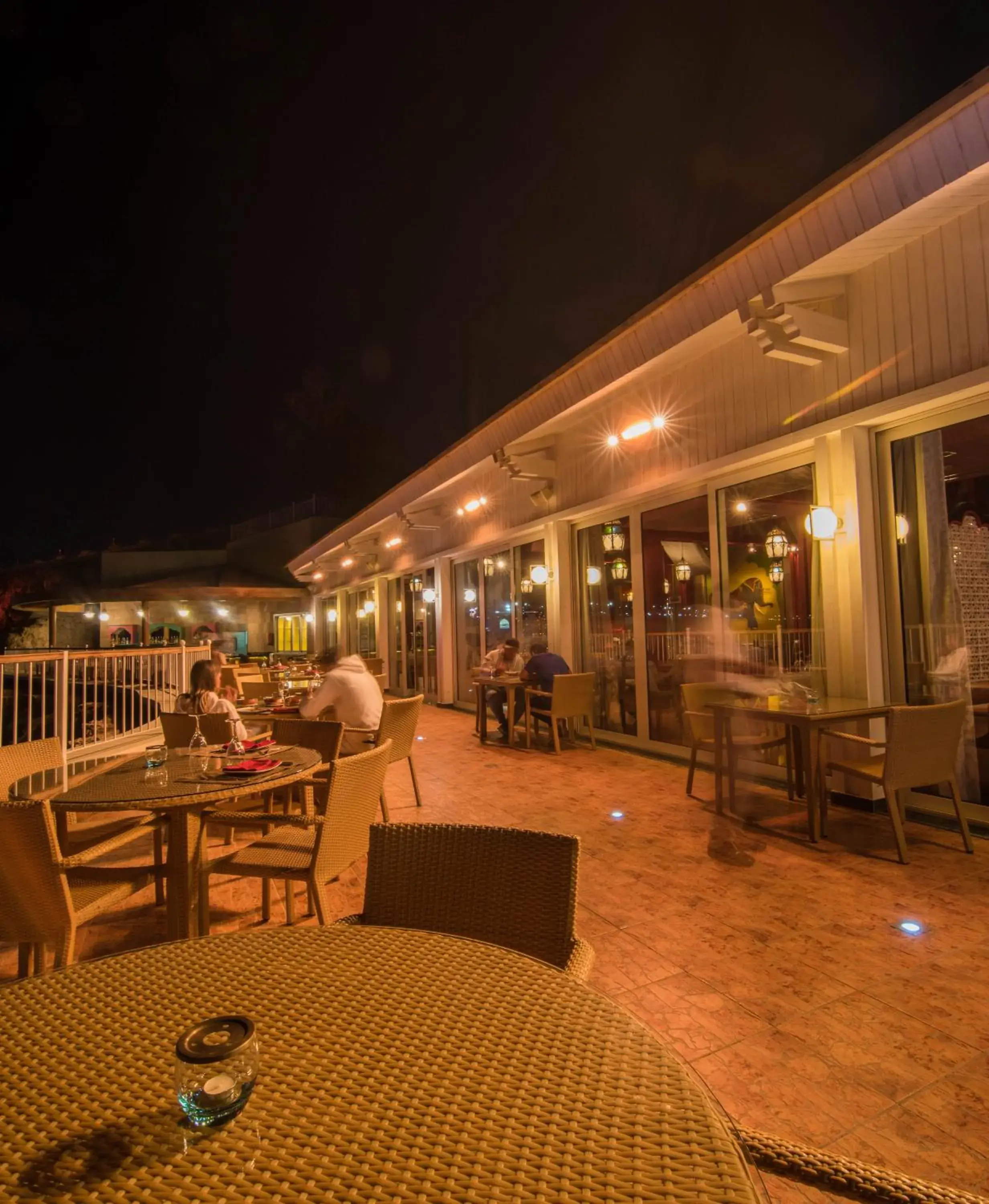 Patio, Restaurant/Places to Eat in SENTIDO Reef Oasis Aqua Park Resort