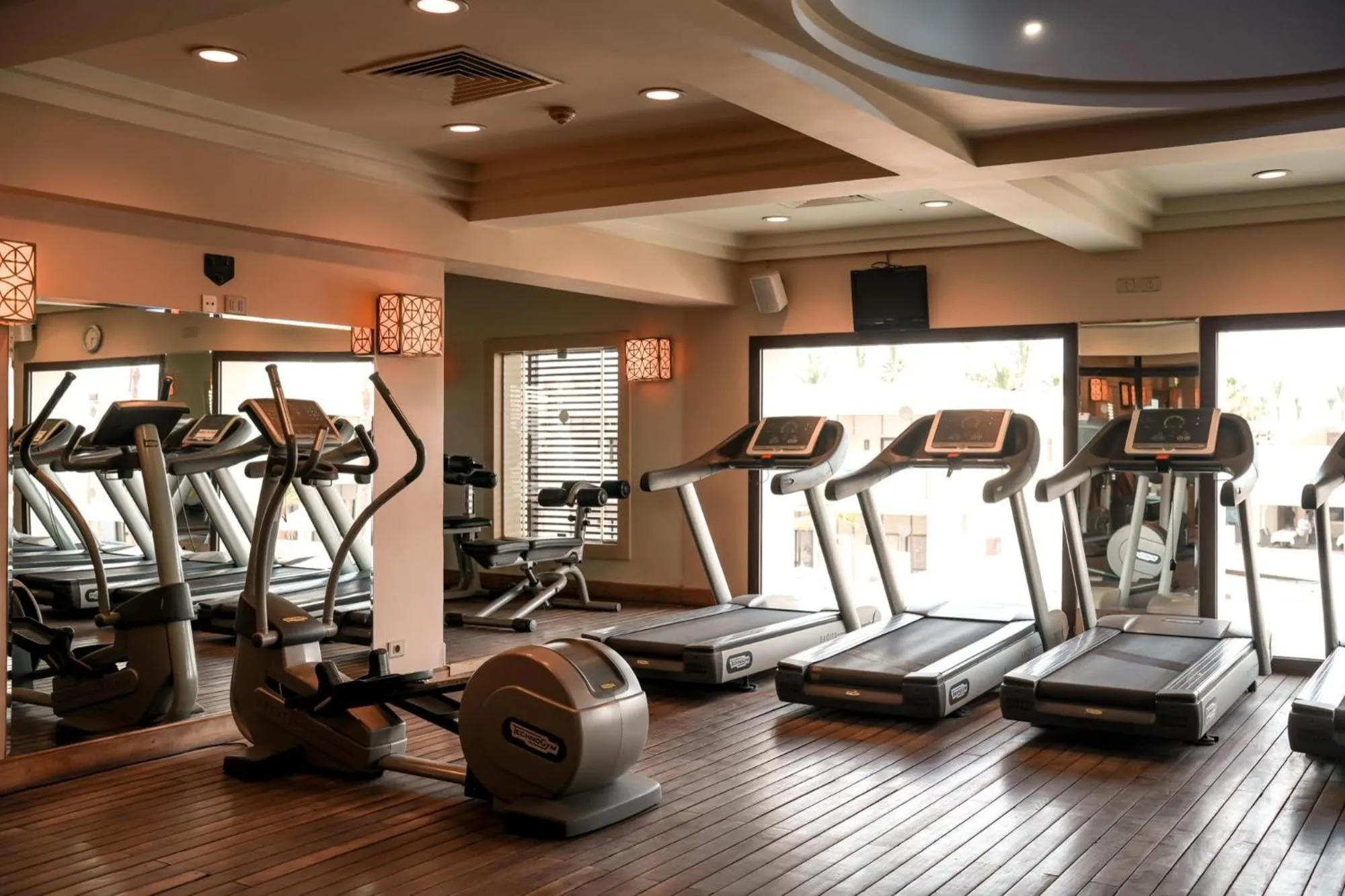 Activities in Sentido Reef Oasis Aqua Park Resort