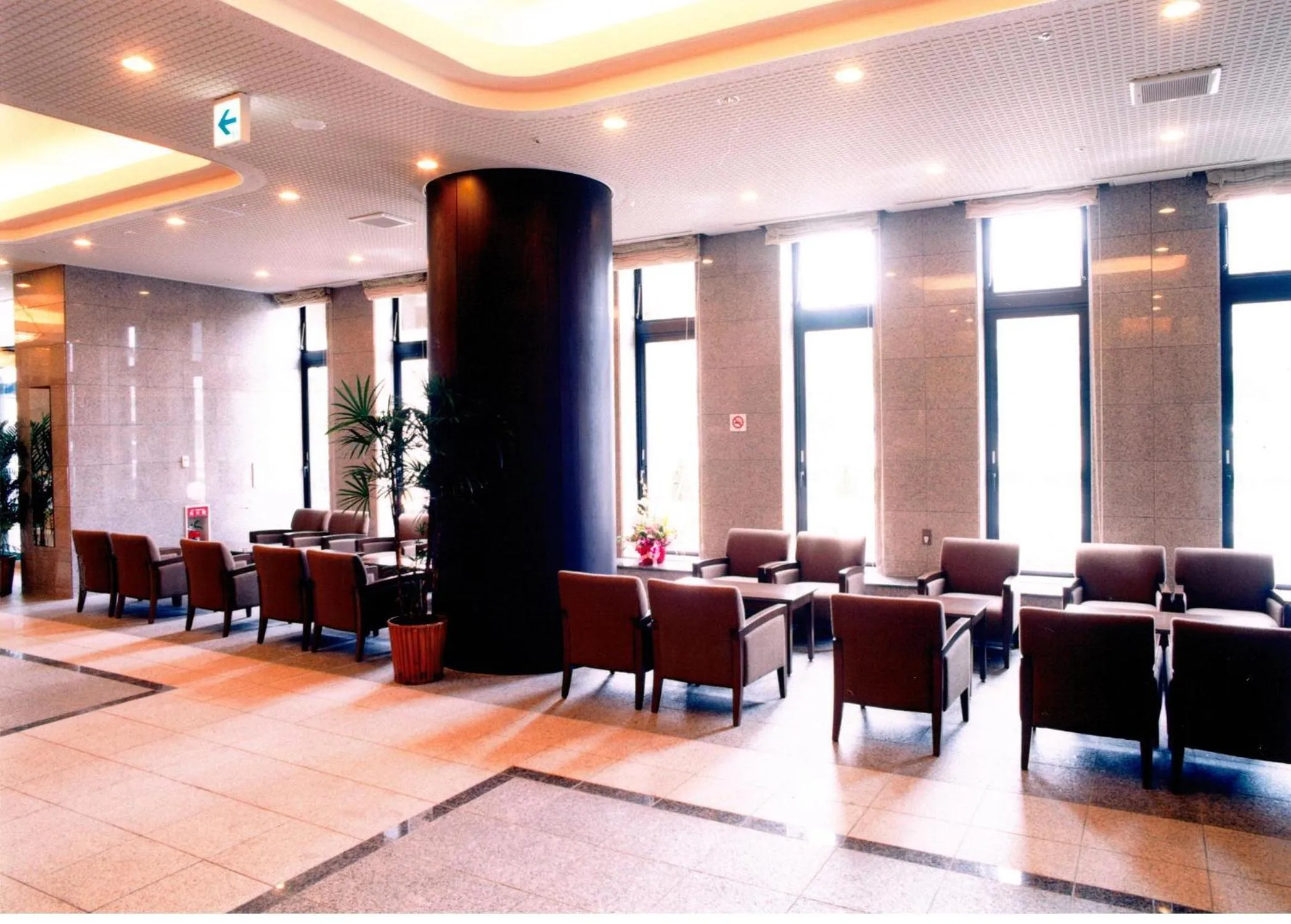 Lobby or reception in Route Inn Grantia Hakodate Ekimae