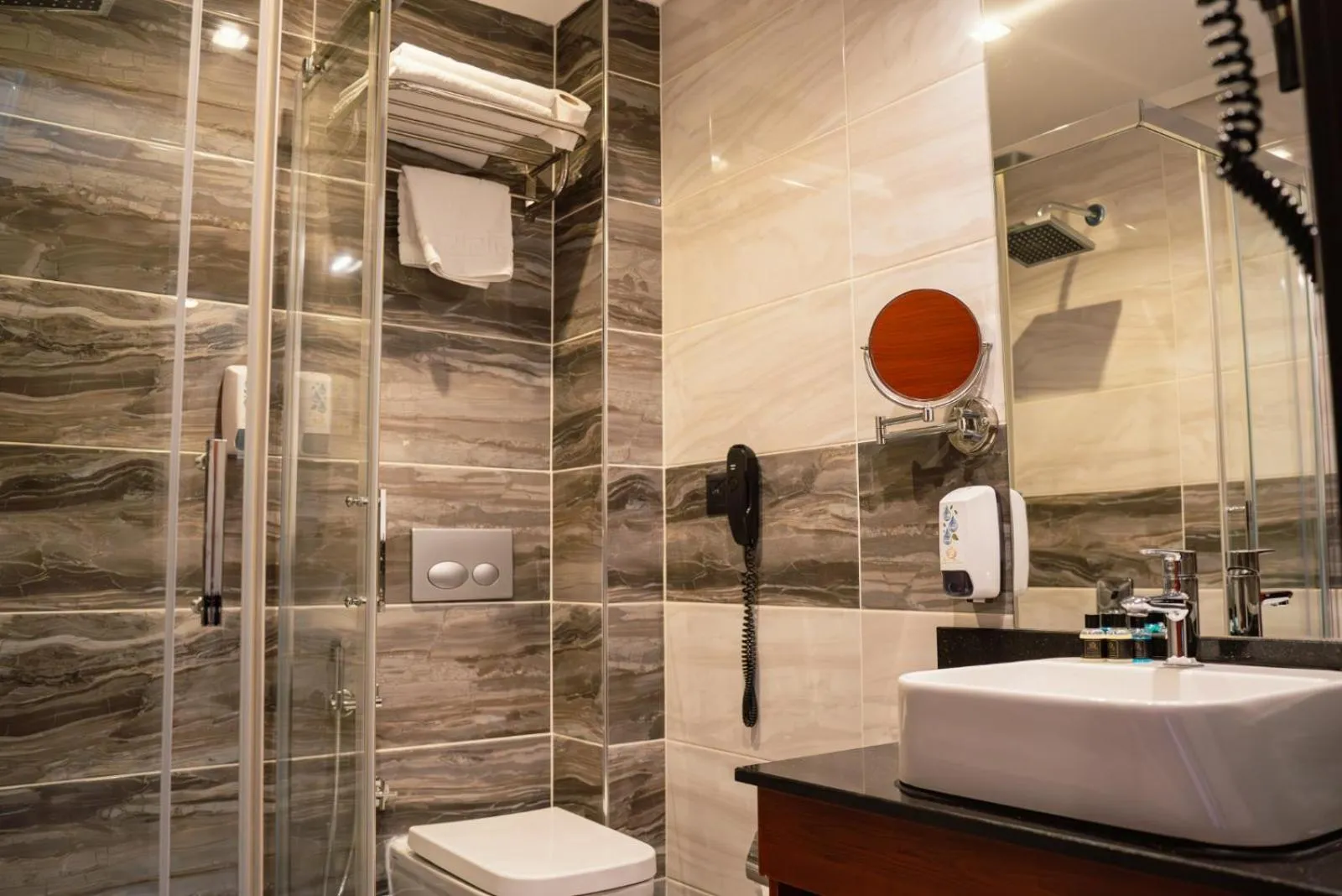 Bathroom in Grand Vaves Hotel