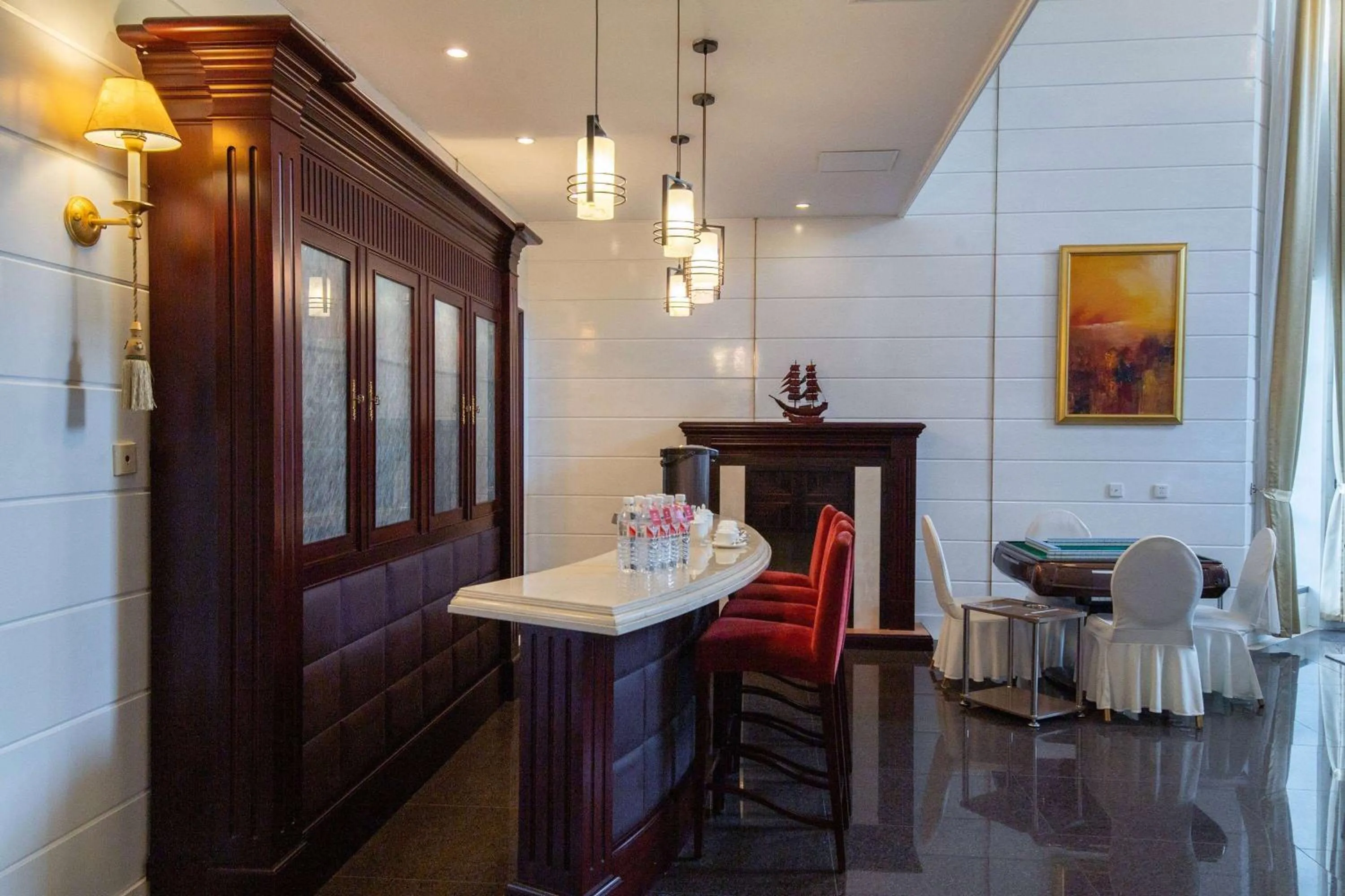 Photo of the whole room in Ramada Plaza Sino-Bay Shanghai