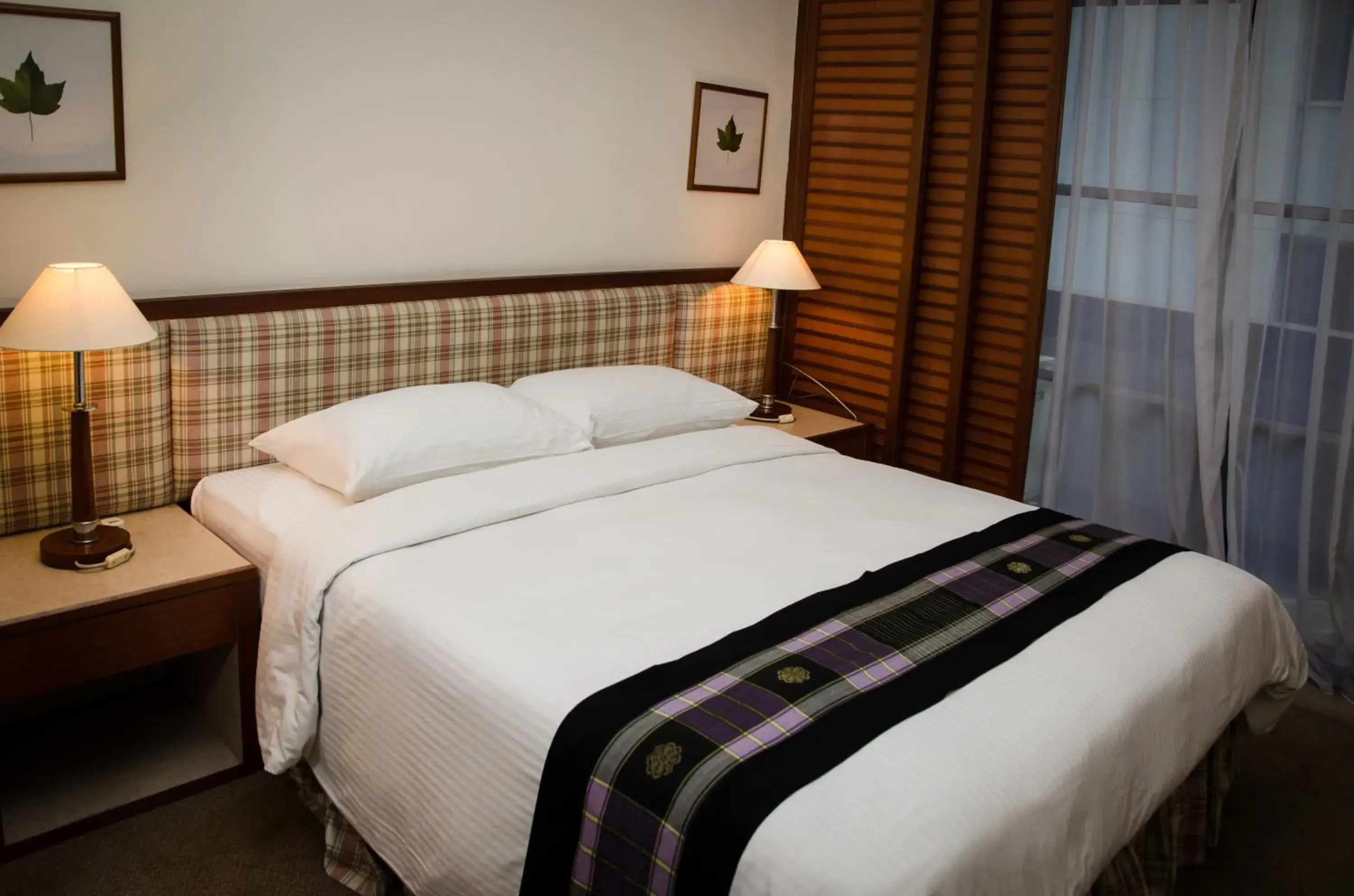 Bedroom, Bed in The Maple Suite Bedroom, Bed in The Maple Suite