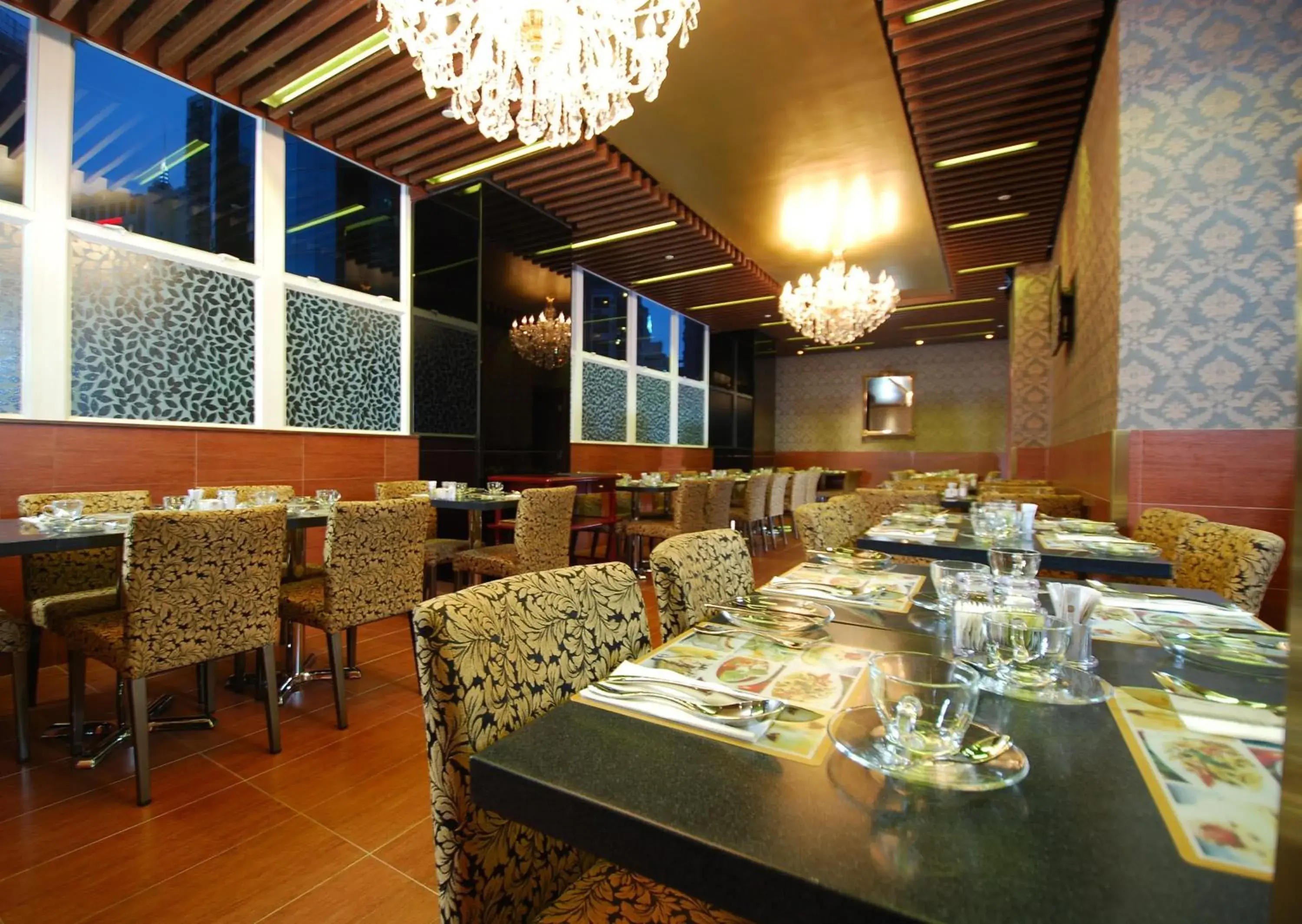 Restaurant/places to eat in Best Western Hotel Causeway Bay Restaurant/places to eat in Best Western Hotel Causeway Bay