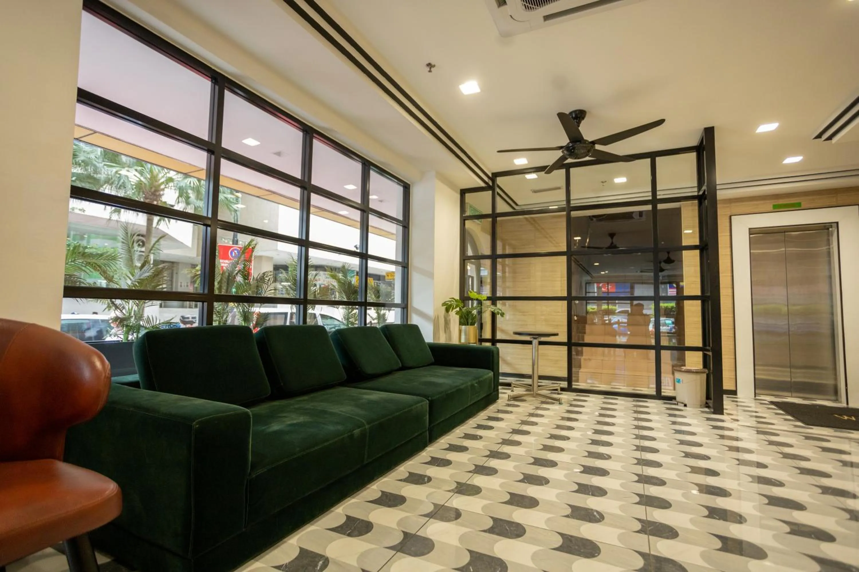 Lobby or reception in Citrus Hotel Johor Bahru by Compass Hospitality