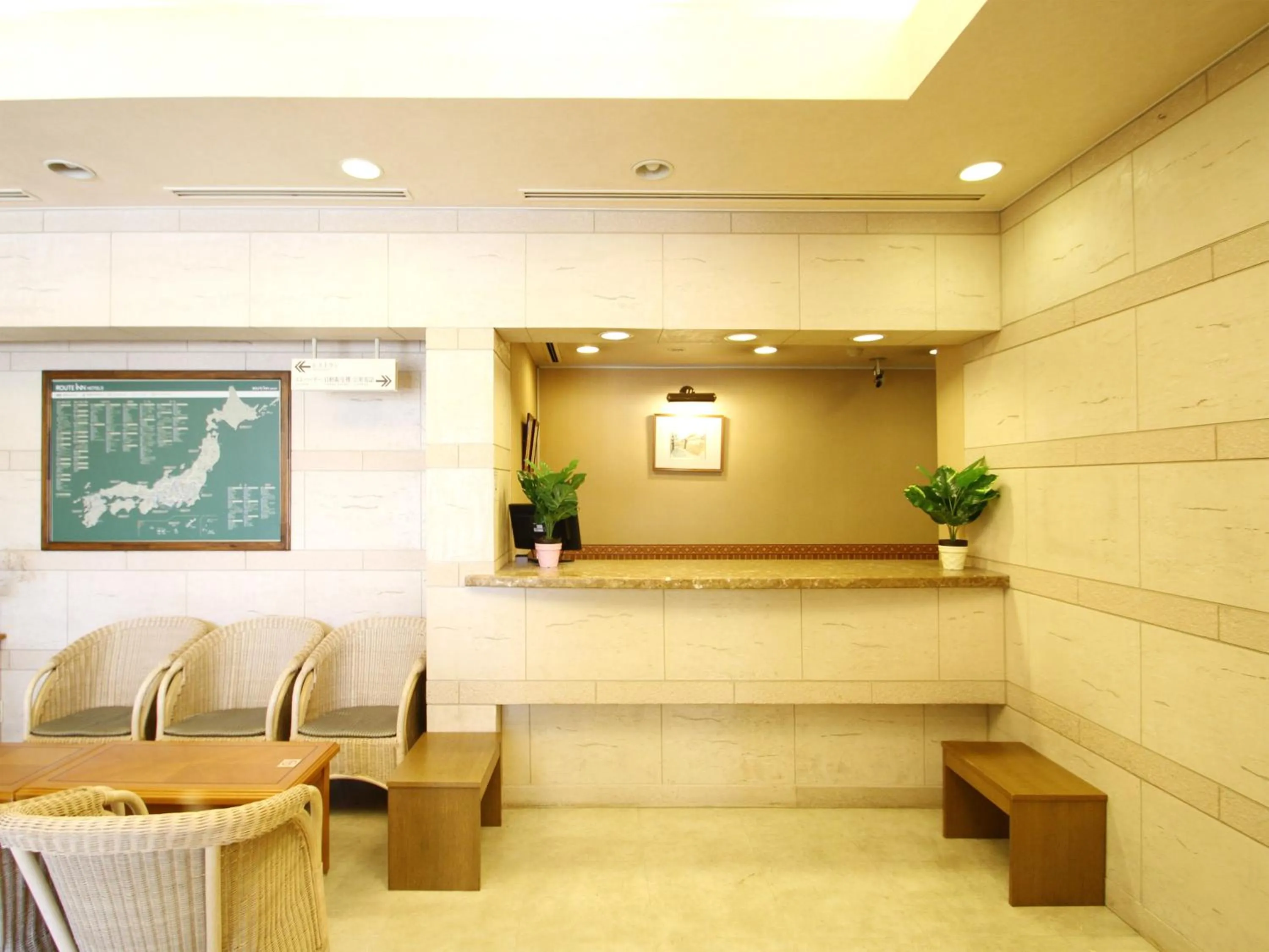 Lobby or reception in Hotel Route-Inn Naha Asahibashi Eki Higashi
