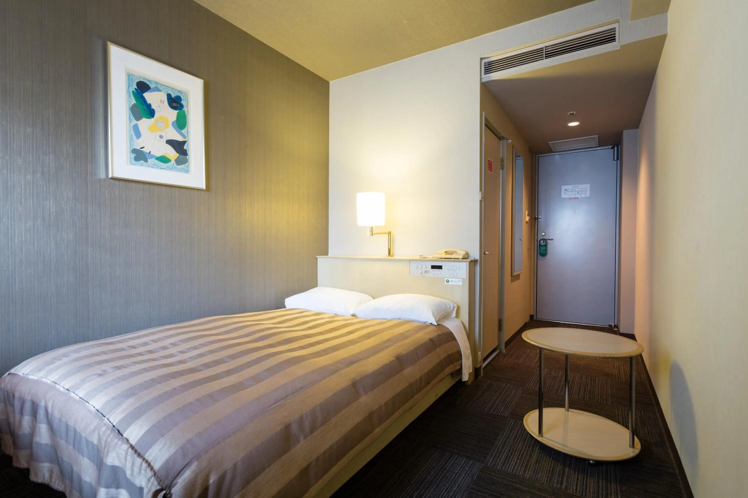 Bed in Ark Hotel Kyoto -ROUTE INN HOTELS-