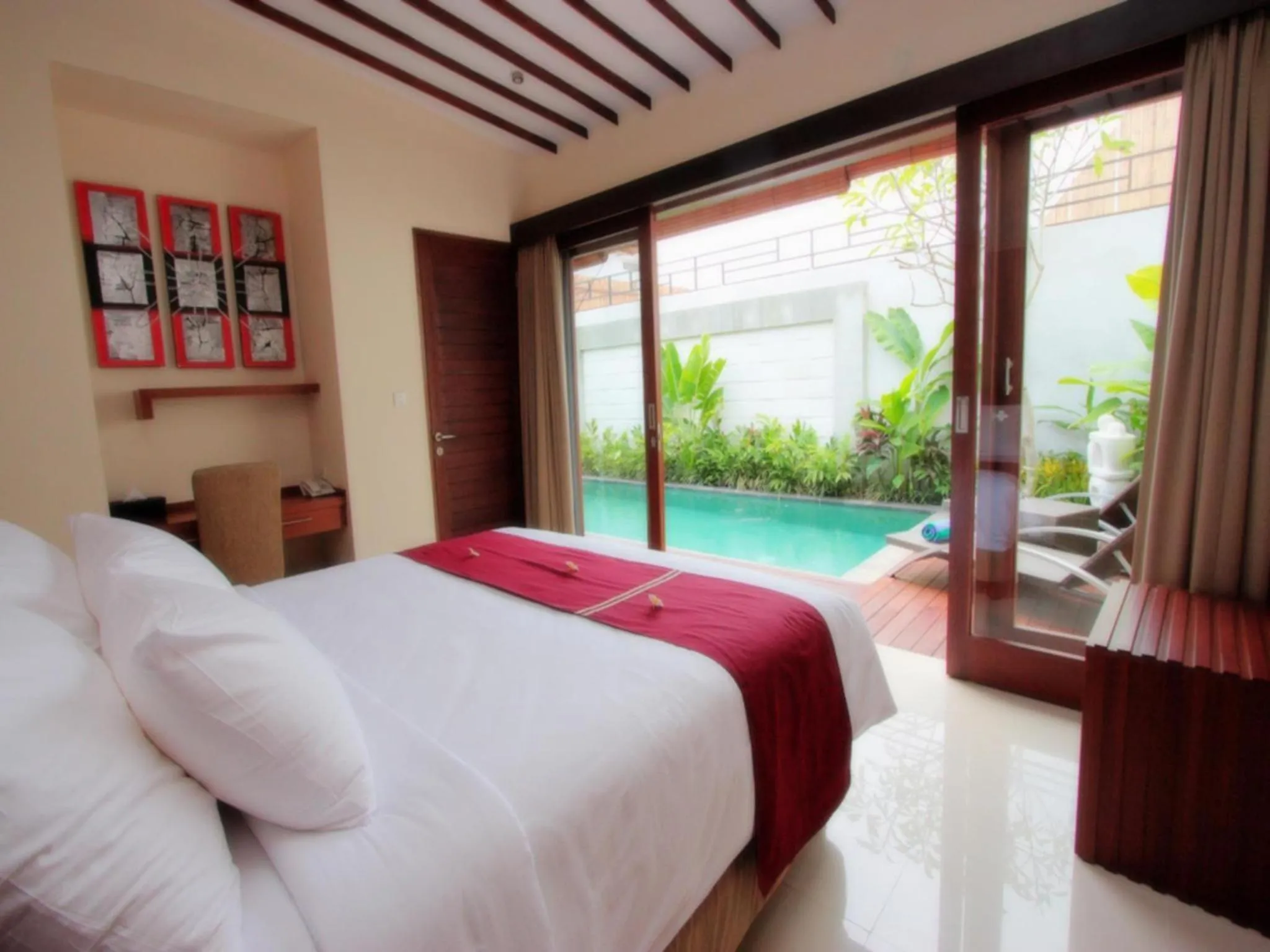 Bed in Grania Bali Villas