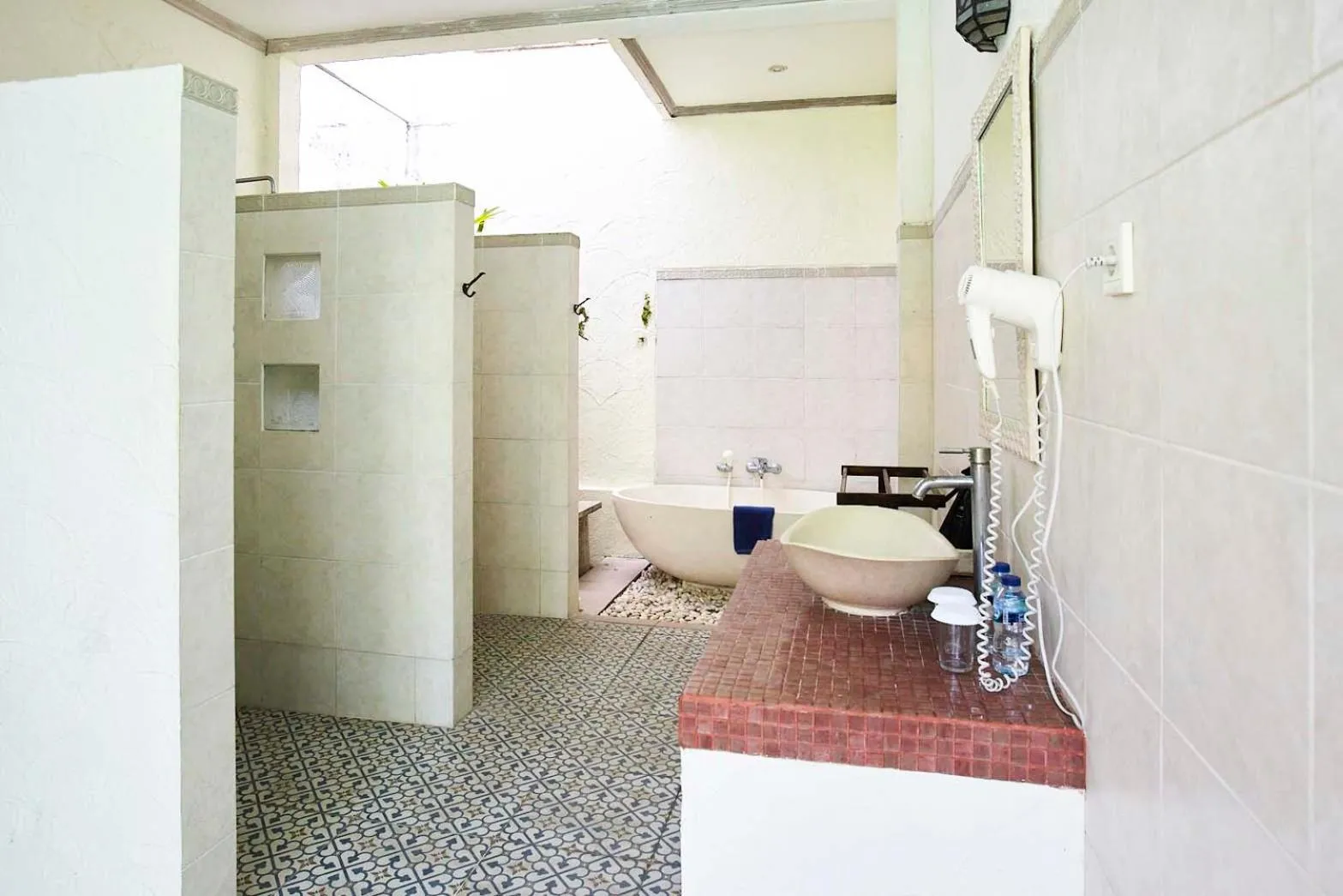 Bathroom in Artemis Villa Hotel