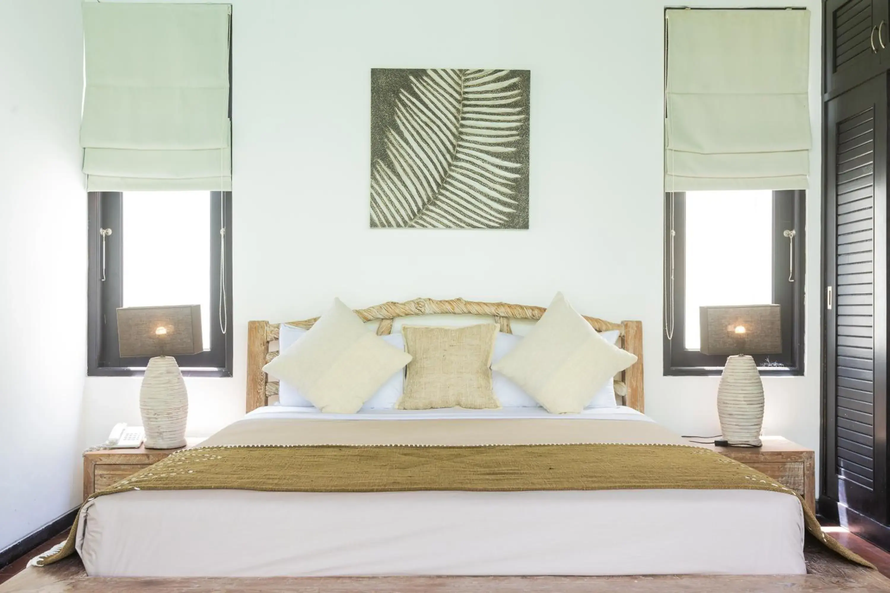 Bed in Artemis Villa Hotel Bed in Artemis Villa Hotel