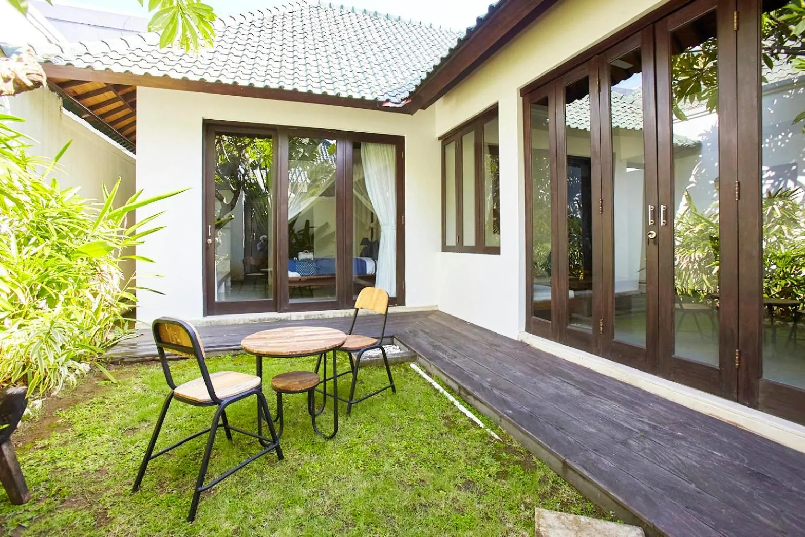 Garden view in Artemis Villa Hotel