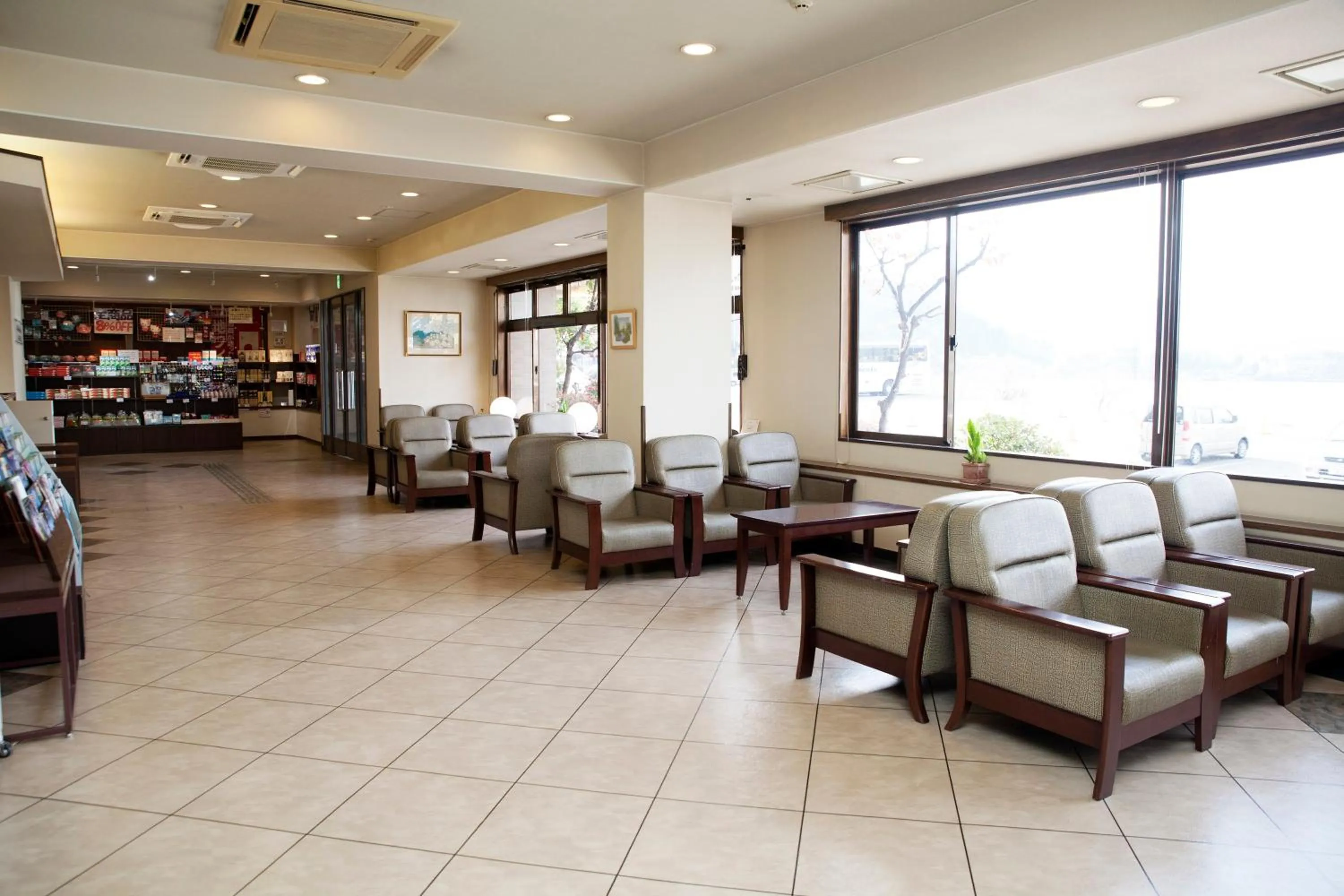 Lobby or reception in Hotel Route-Inn Kawaguchiko