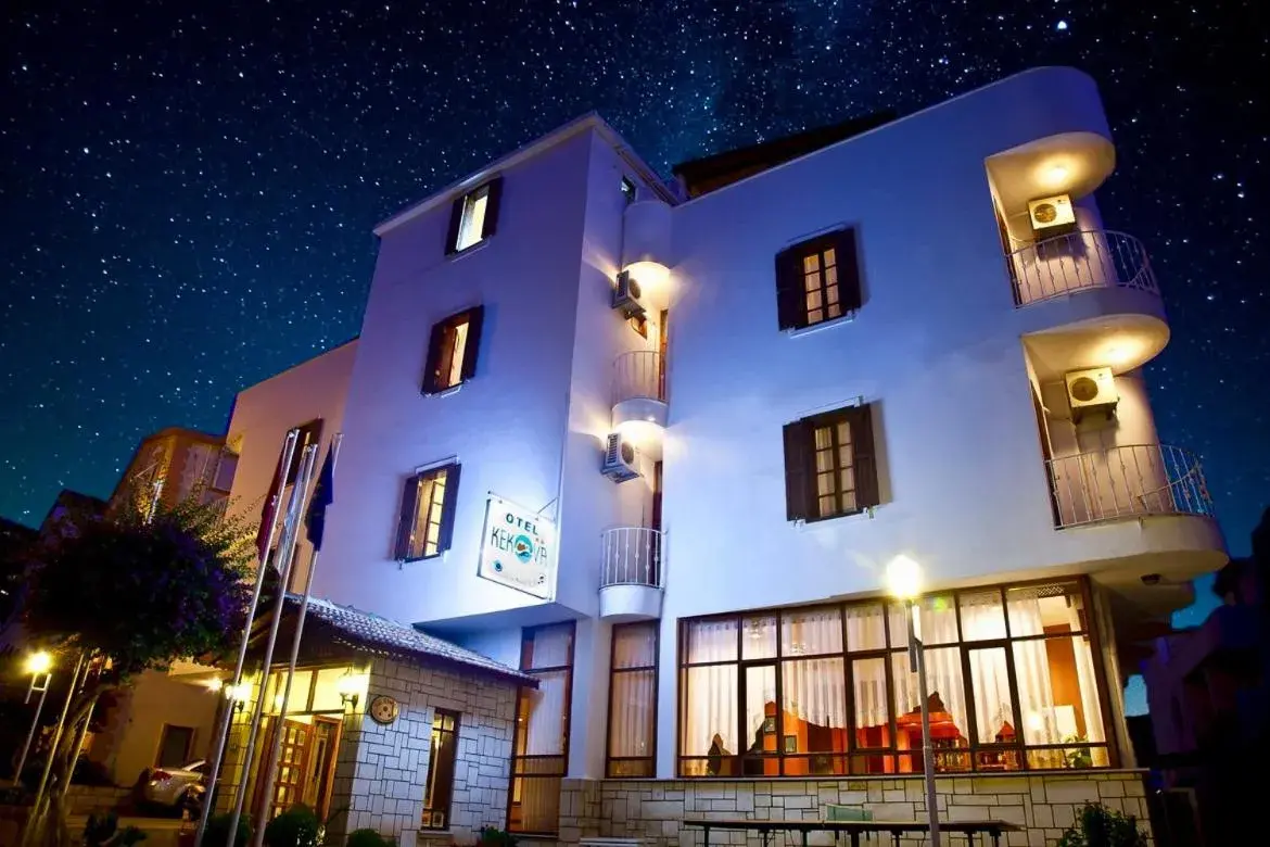 Property building in Kekova Hotel Property building in Kekova Hotel