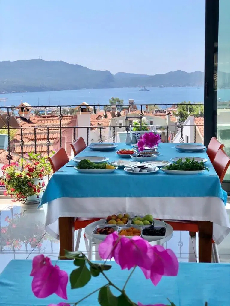 Restaurant/places to eat in Kekova Hotel Restaurant/places to eat in Kekova Hotel