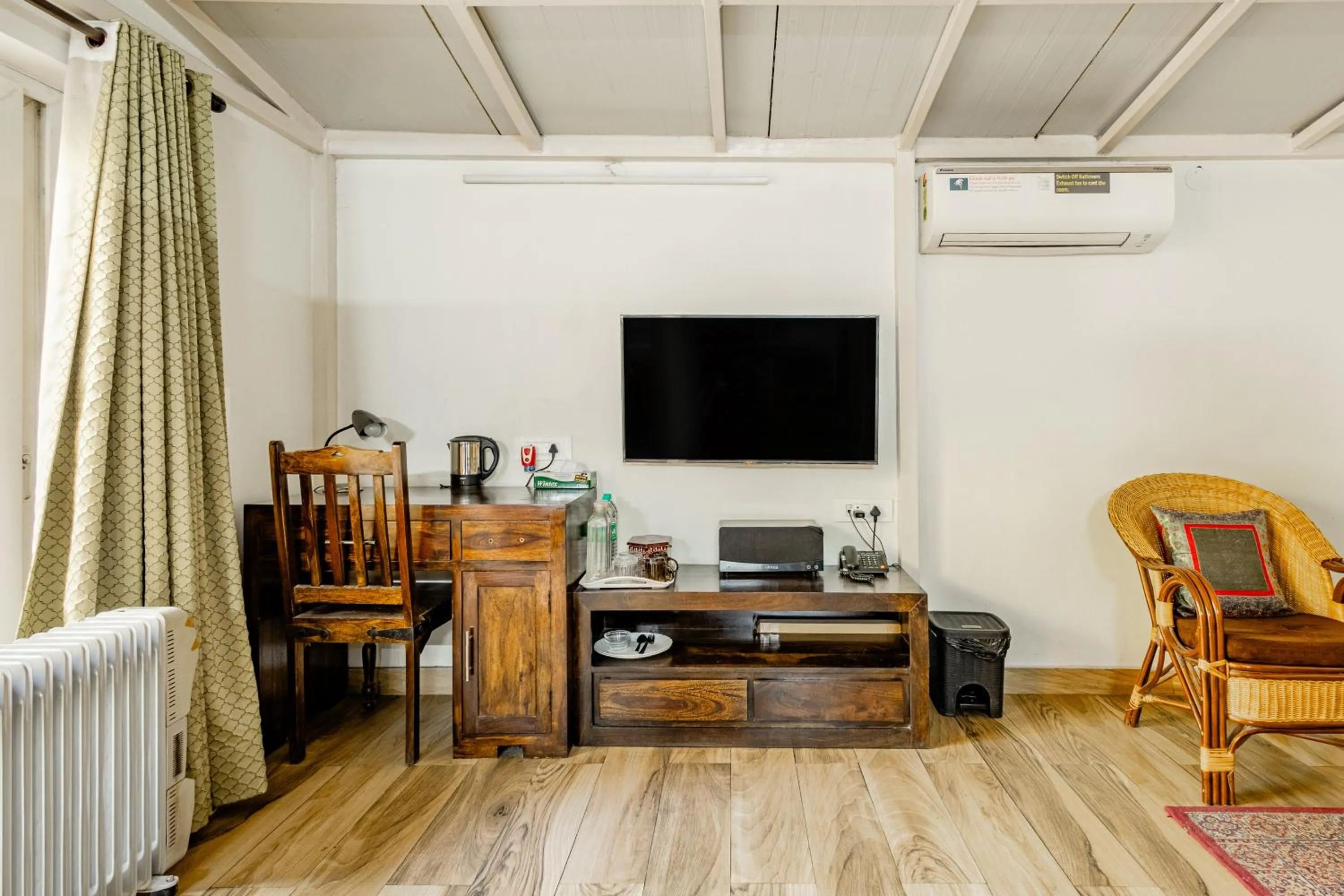 Cp Villa - Rooms with Patio