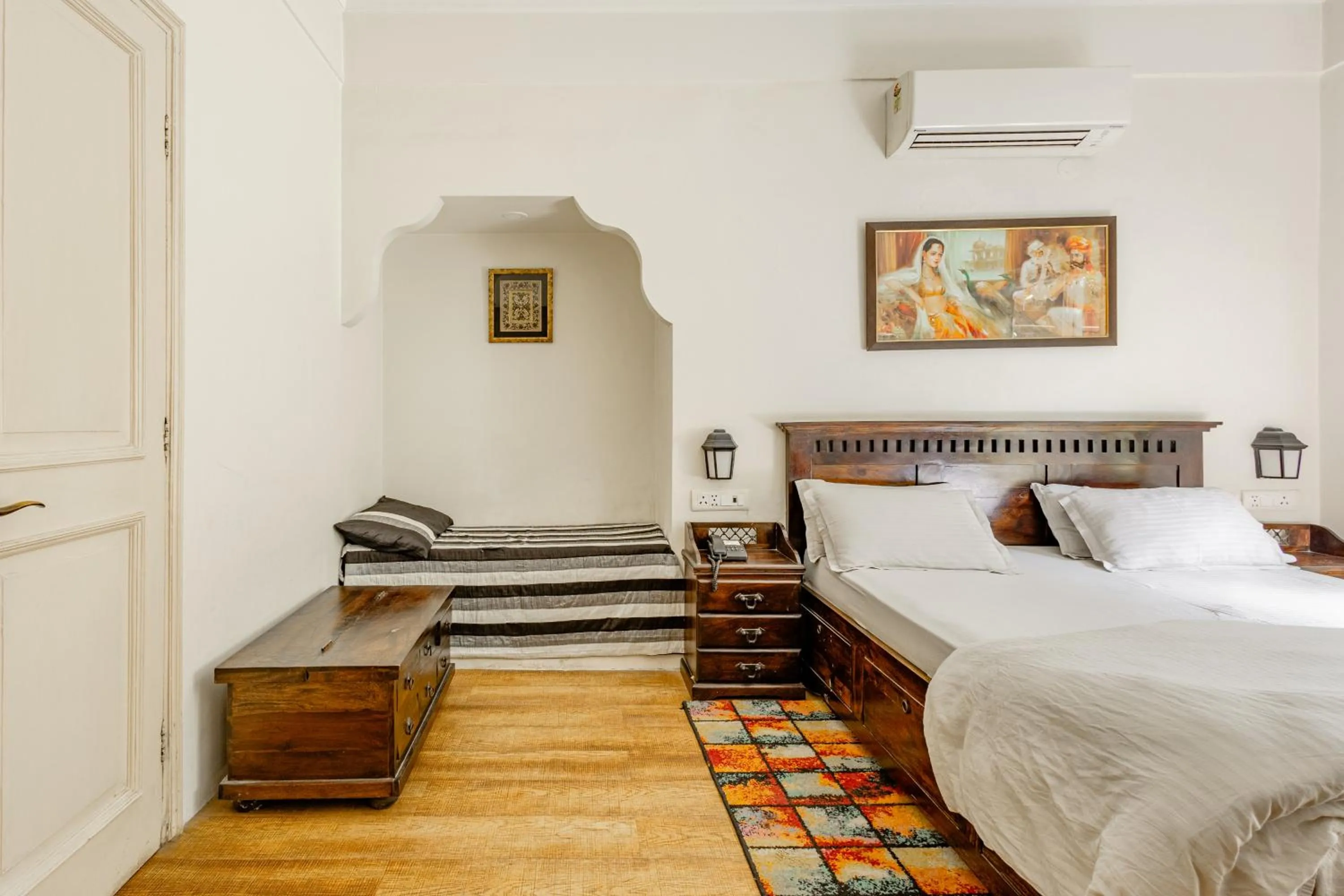 Bed in Cp Villa - Rooms with Patio