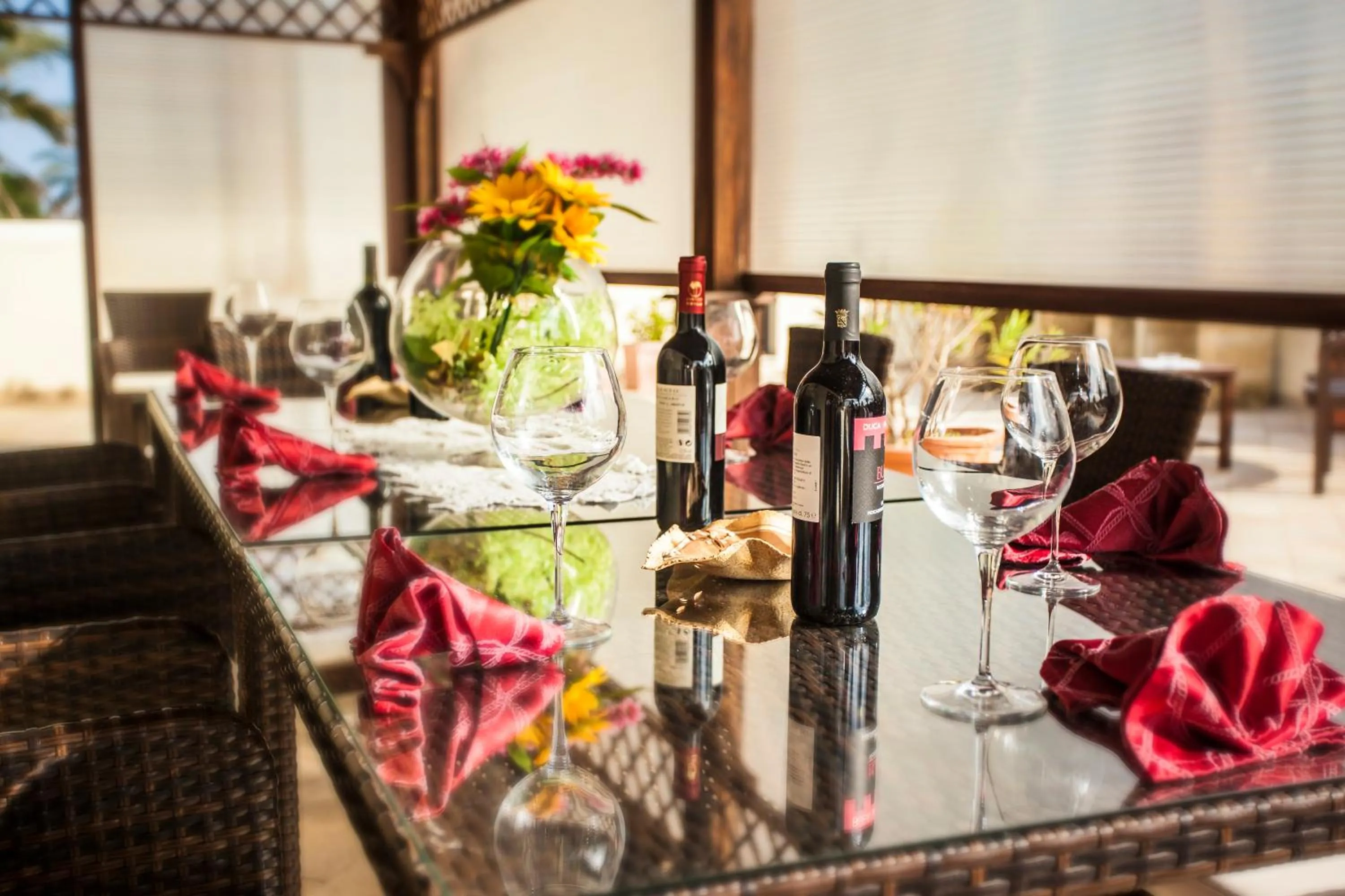 Food and drinks in Green Paradise Resort