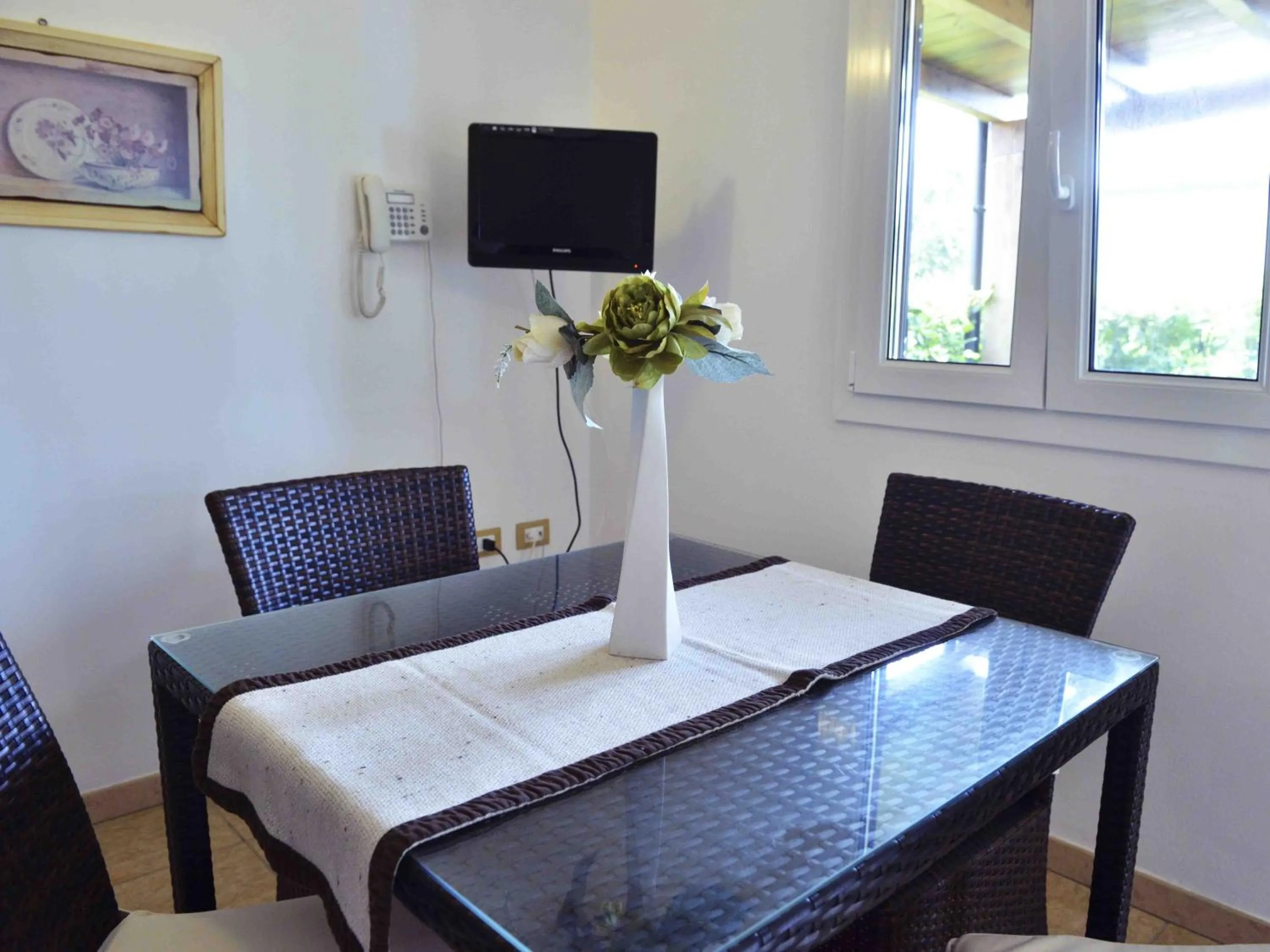 TV and multimedia in Green Paradise Resort