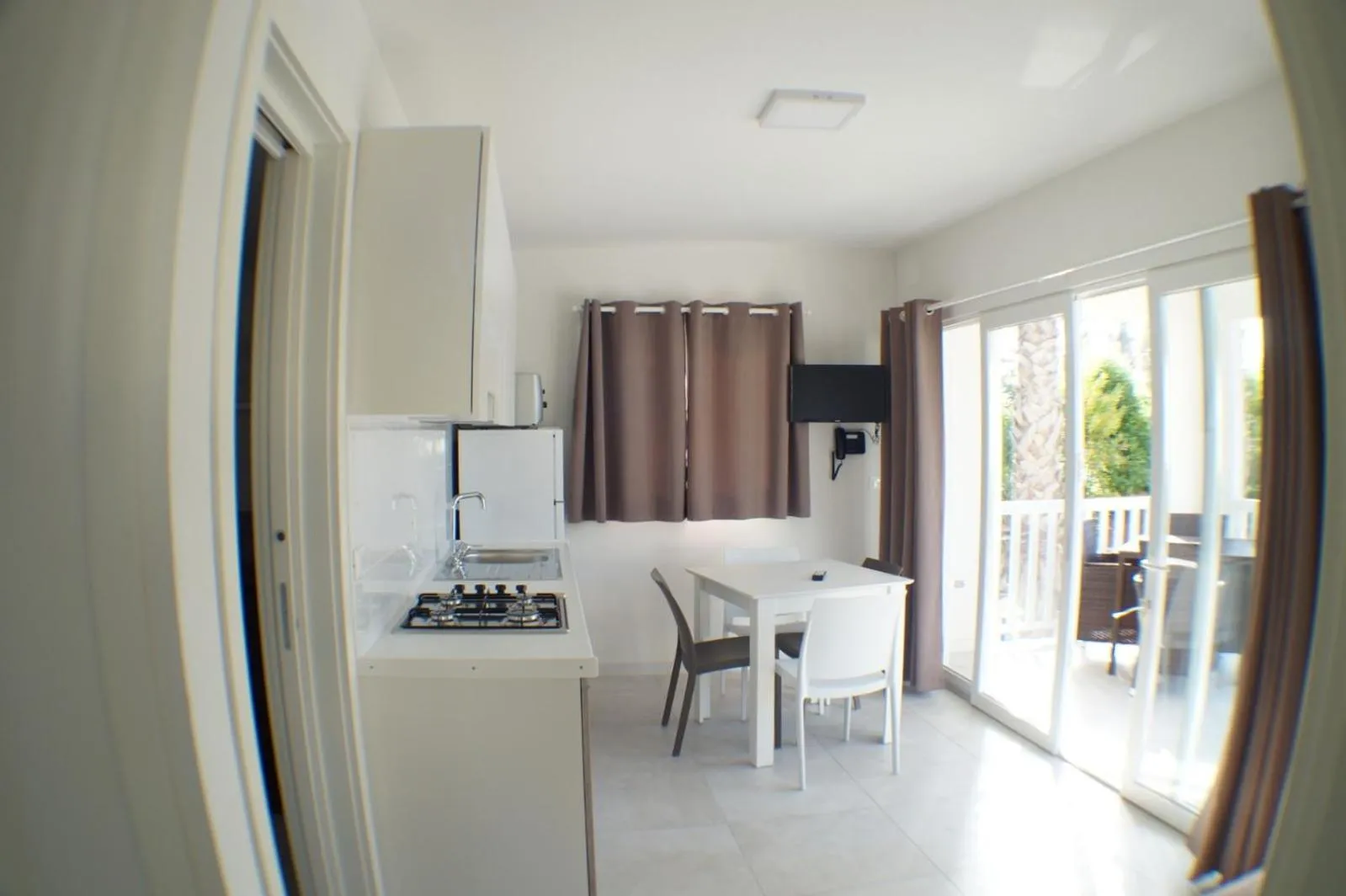 Kitchen or kitchenette in Green Paradise Resort