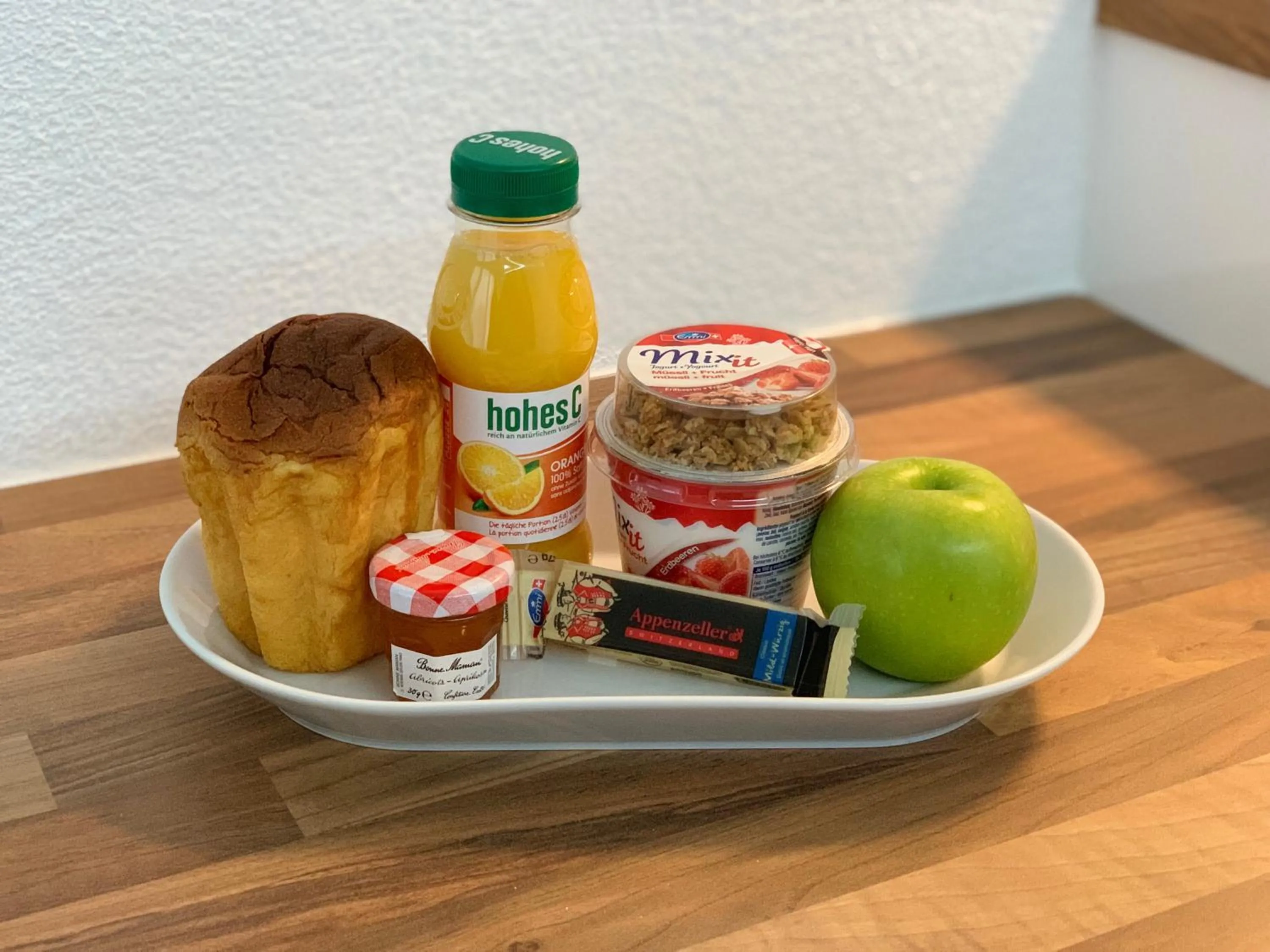 Breakfast in Eh!Toi Self Motel