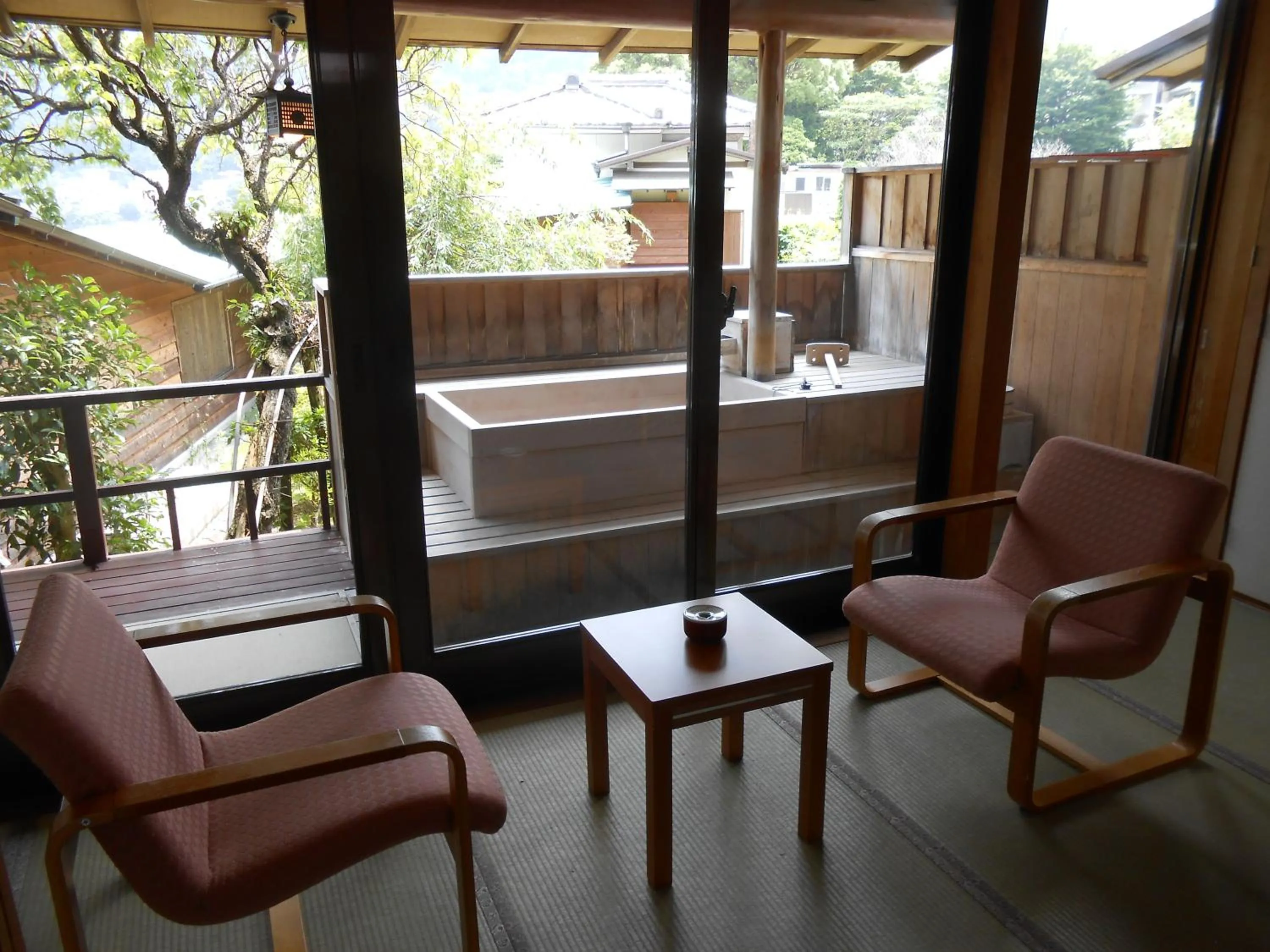 Hot Spring Bath in Shin Kadoya