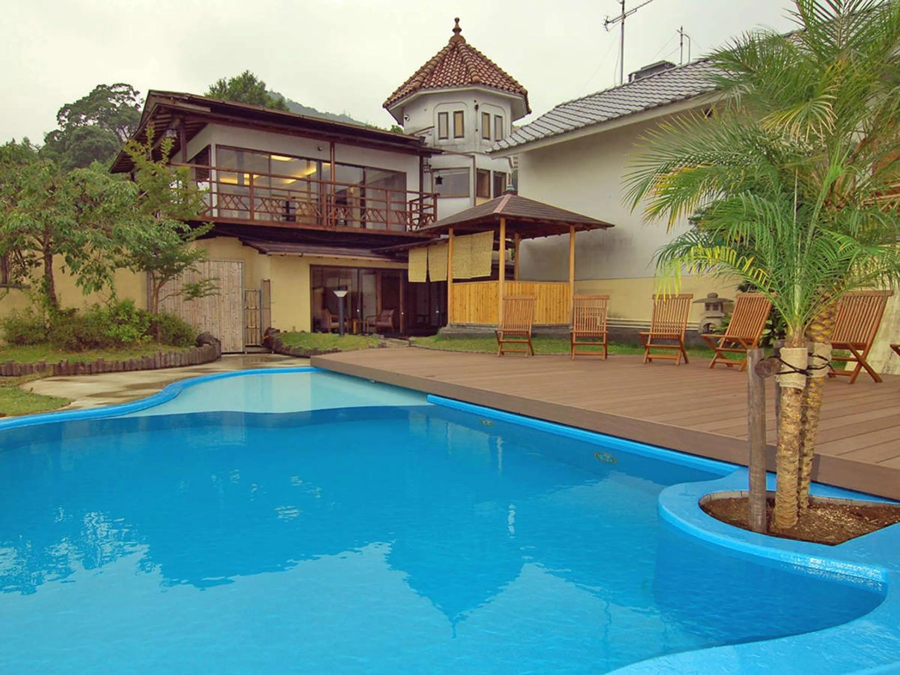 Garden in Shin Kadoya