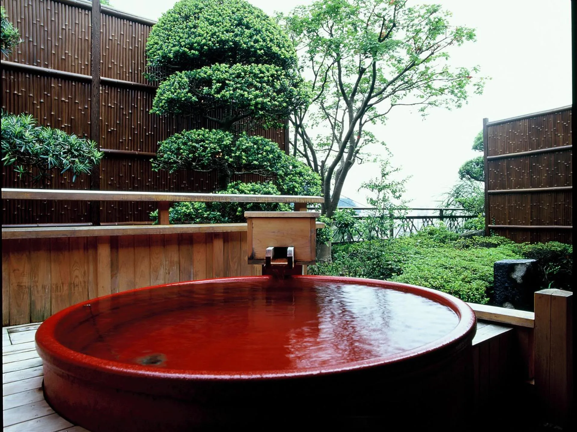 Hot Spring Bath in Shin Kadoya