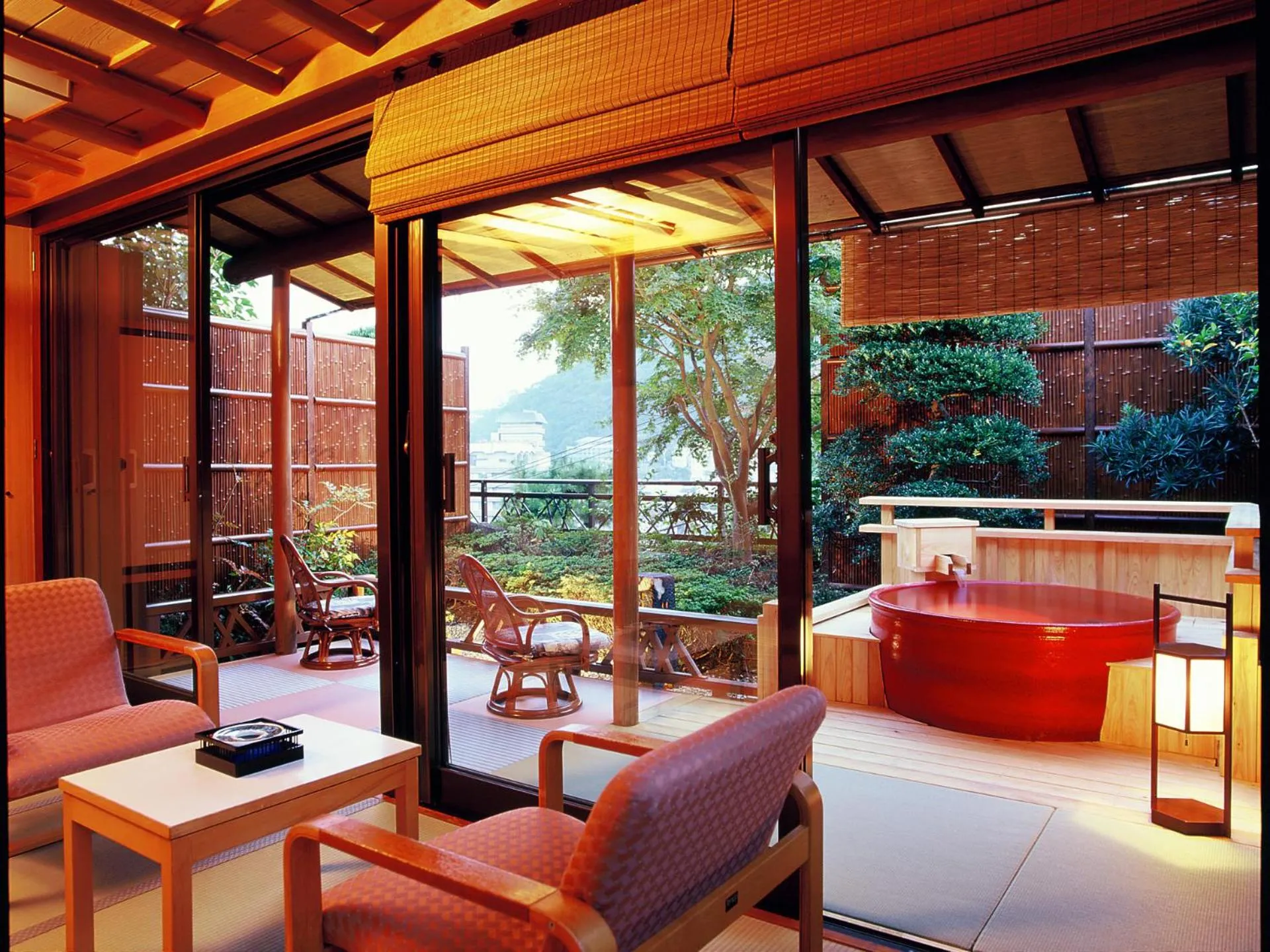 Hot Spring Bath in Shin Kadoya