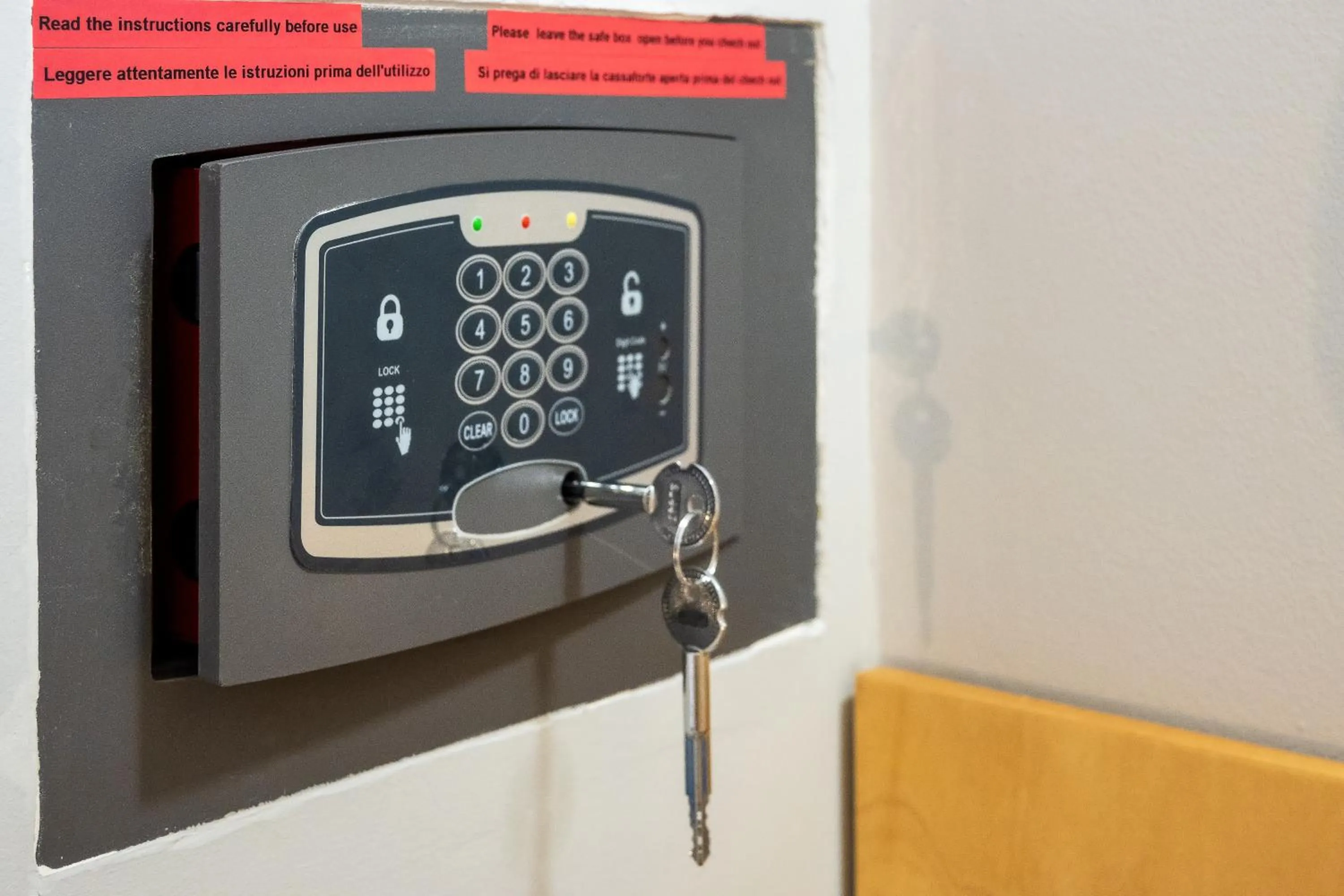 safe in Ciccio Rooms and breakfast - Self check-in