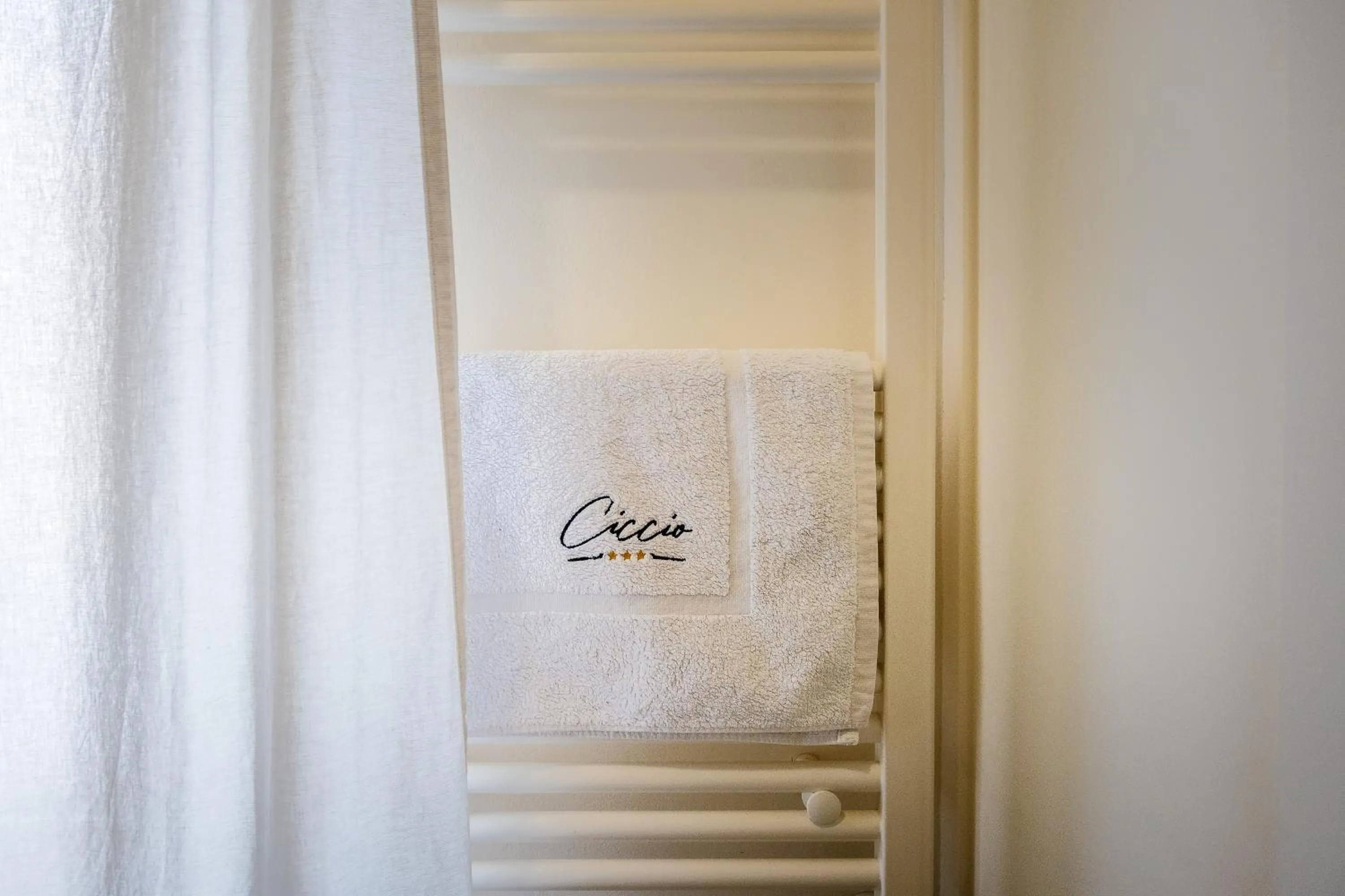 towels in Ciccio Rooms and breakfast - Self check-in