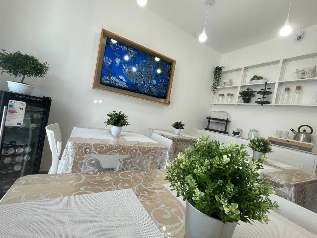 Communal lounge/ TV room, TV/Entertainment Center in Ciccio R&B di Rosaria Profeta