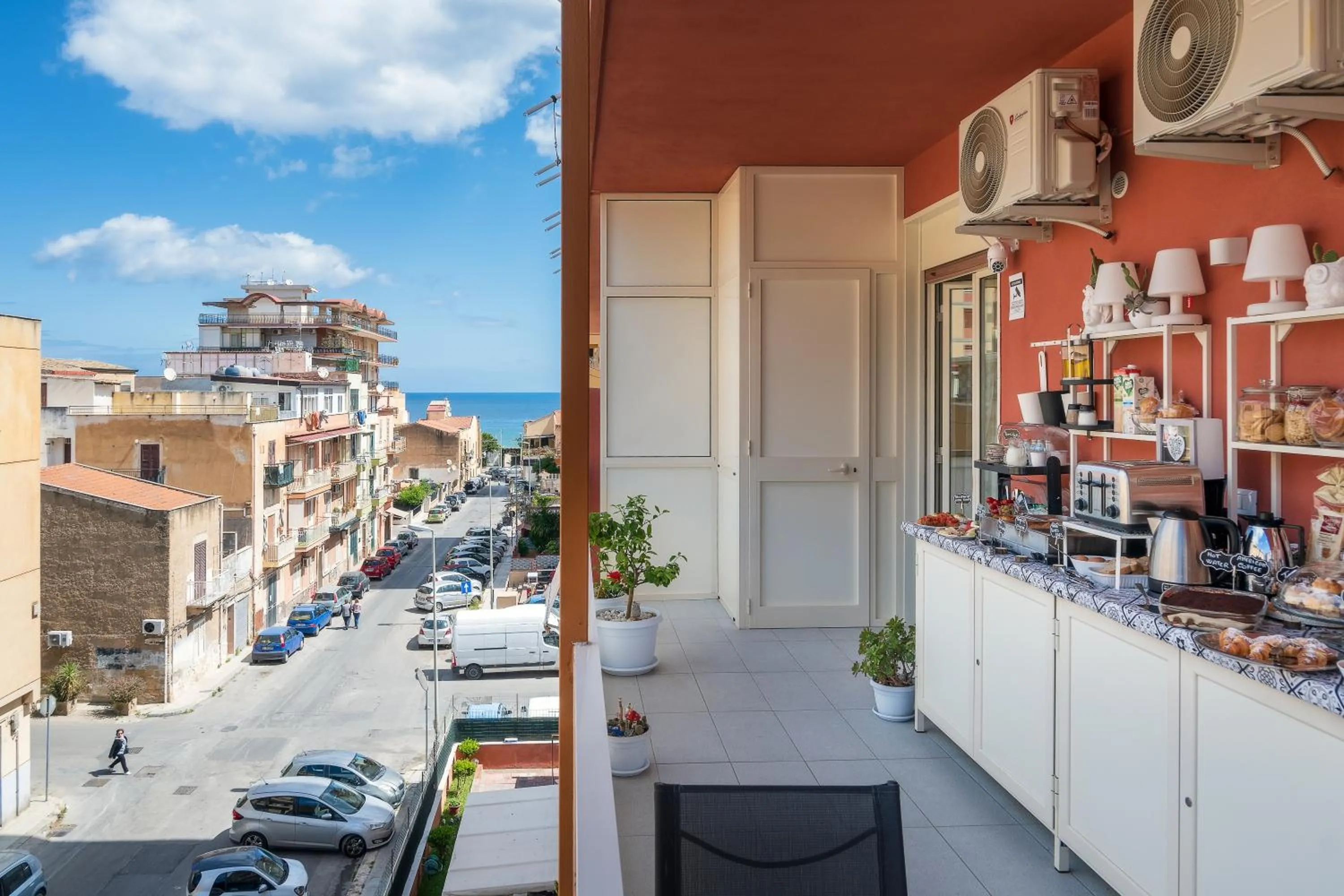 Property building in Ciccio Rooms and breakfast - Self check-in