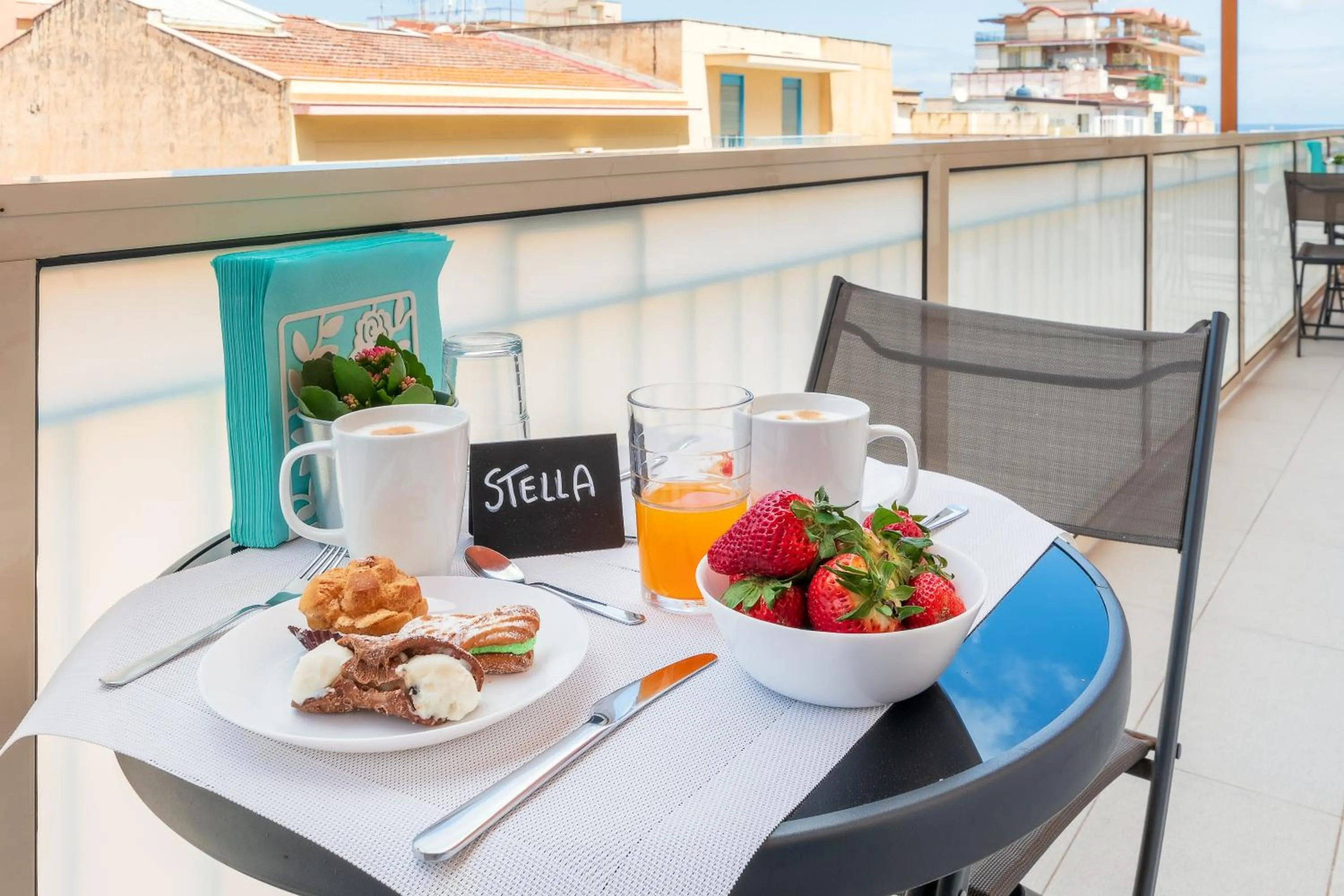 Day in Ciccio Rooms and breakfast - Self check-in