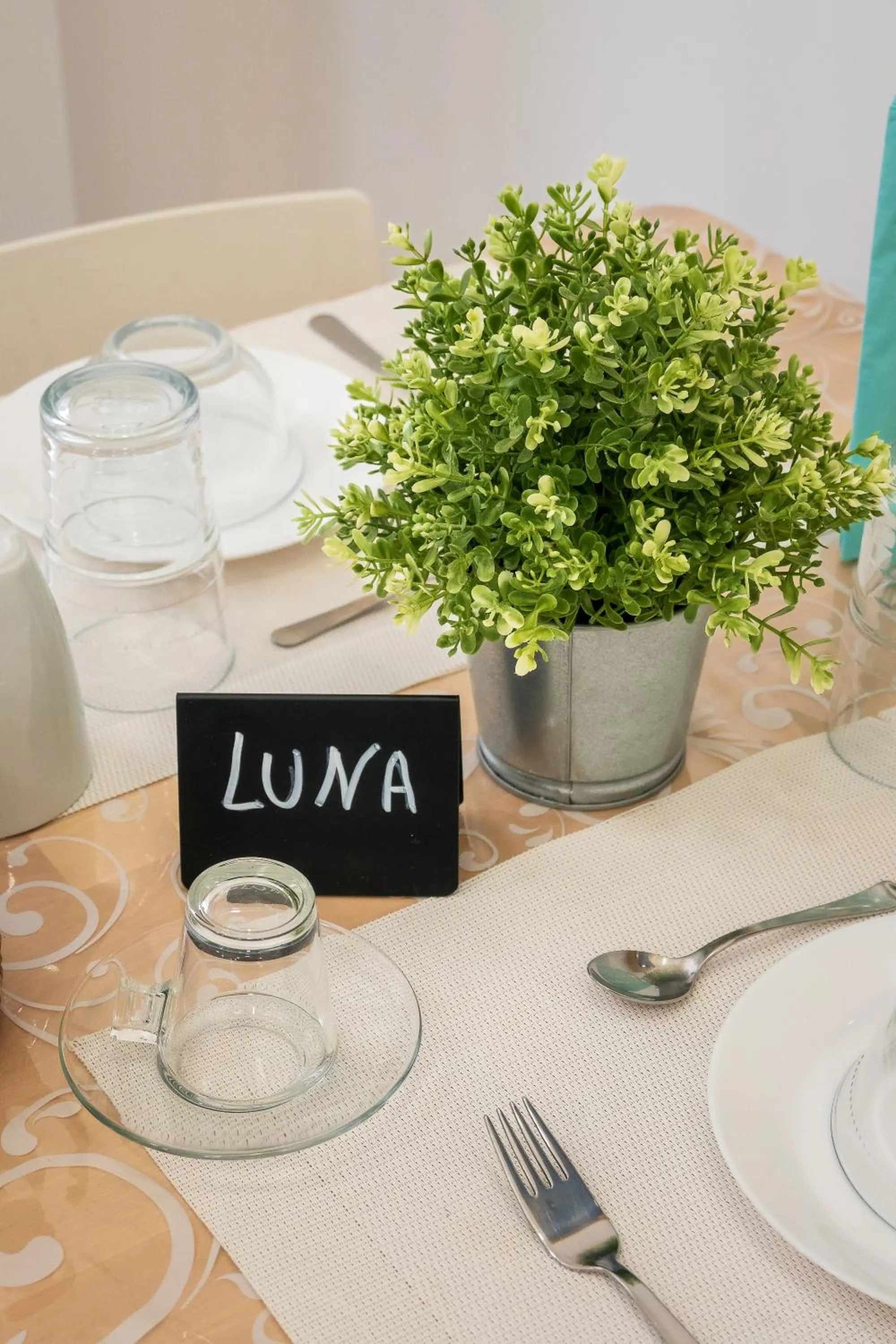 Communal lounge/ TV room in Ciccio Rooms and breakfast - Self check-in