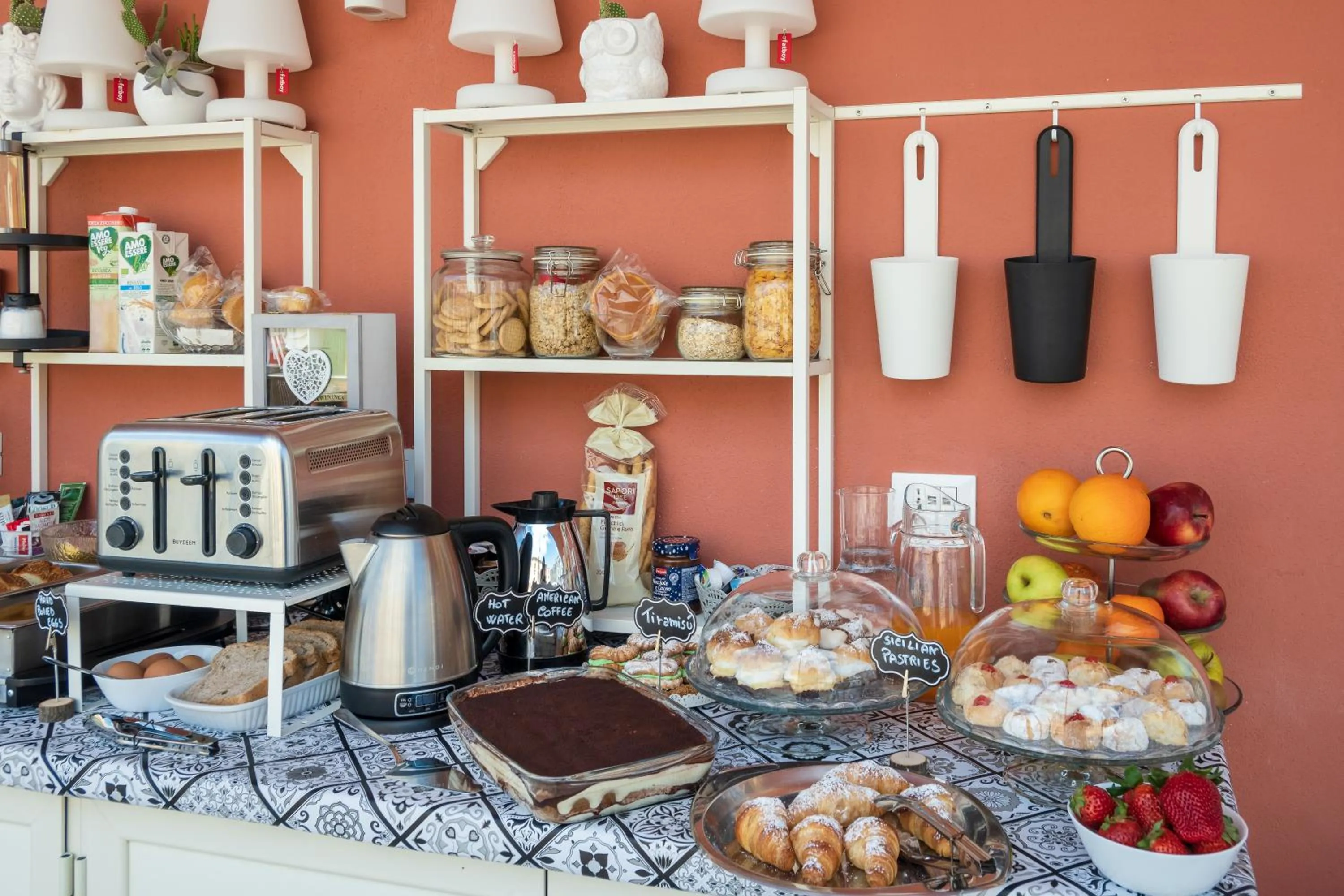 Coffee/tea facilities in Ciccio Rooms and breakfast - Self check-in